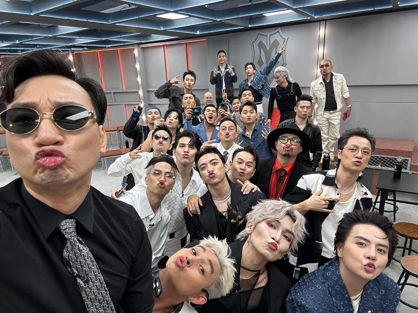 Dàn Anh Tài nhí nhố khiến fan thích thú.