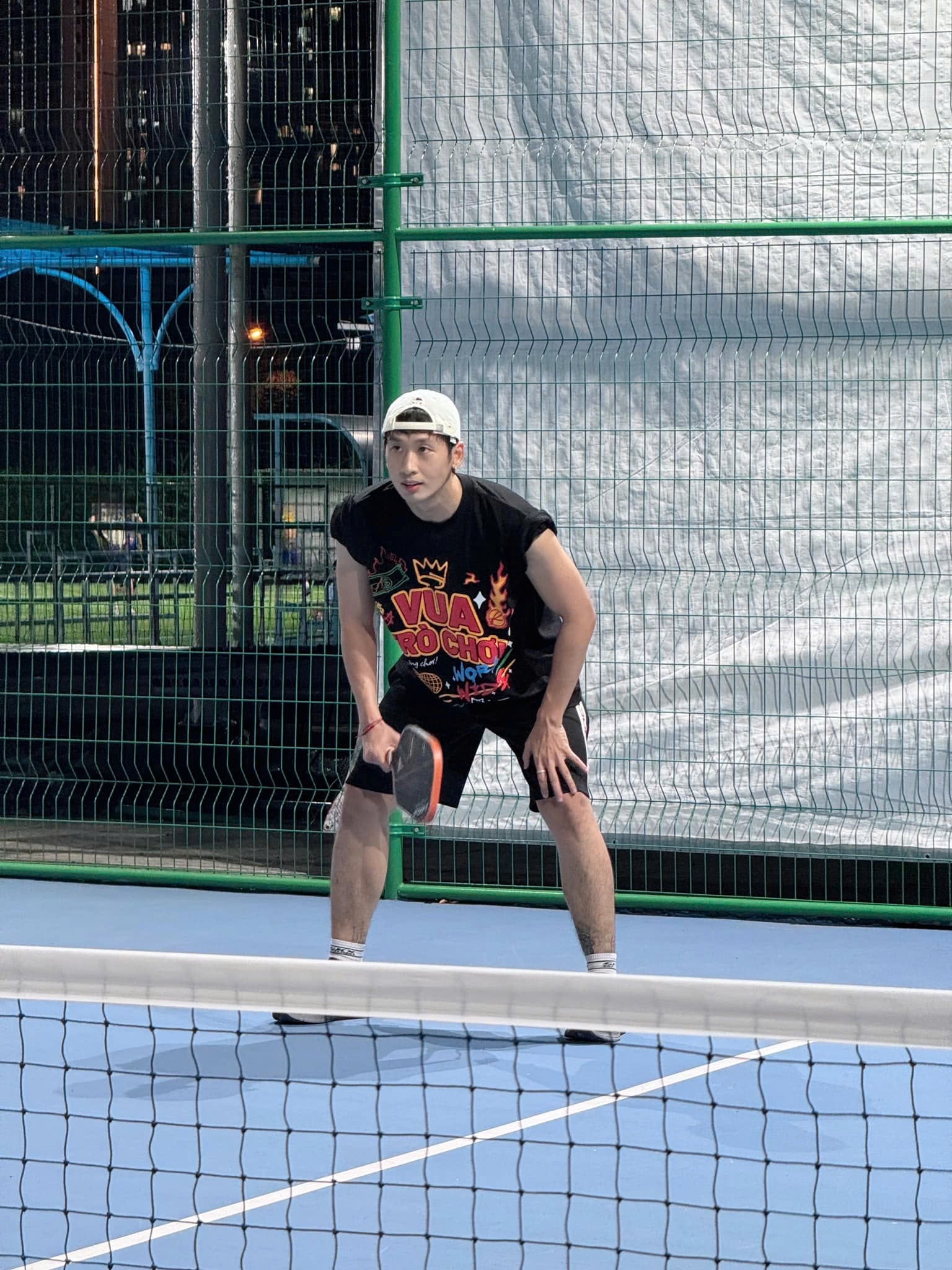 Cặp đôi phim Mai nối gót Xoài Non - Gil Lê bị bắt gặp hẹn hò trên sân pickleball? - ảnh 2