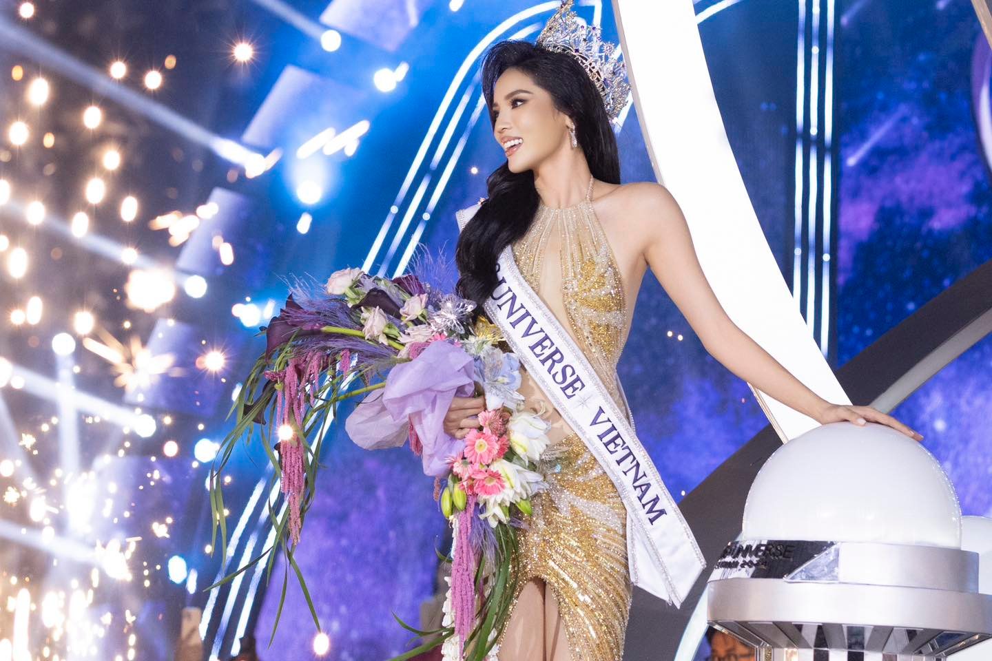 Cụ bà 80 tuổi dự thi Miss Universe, khả năng sẽ là đối thủ của Kỳ Duyên? - ảnh 3