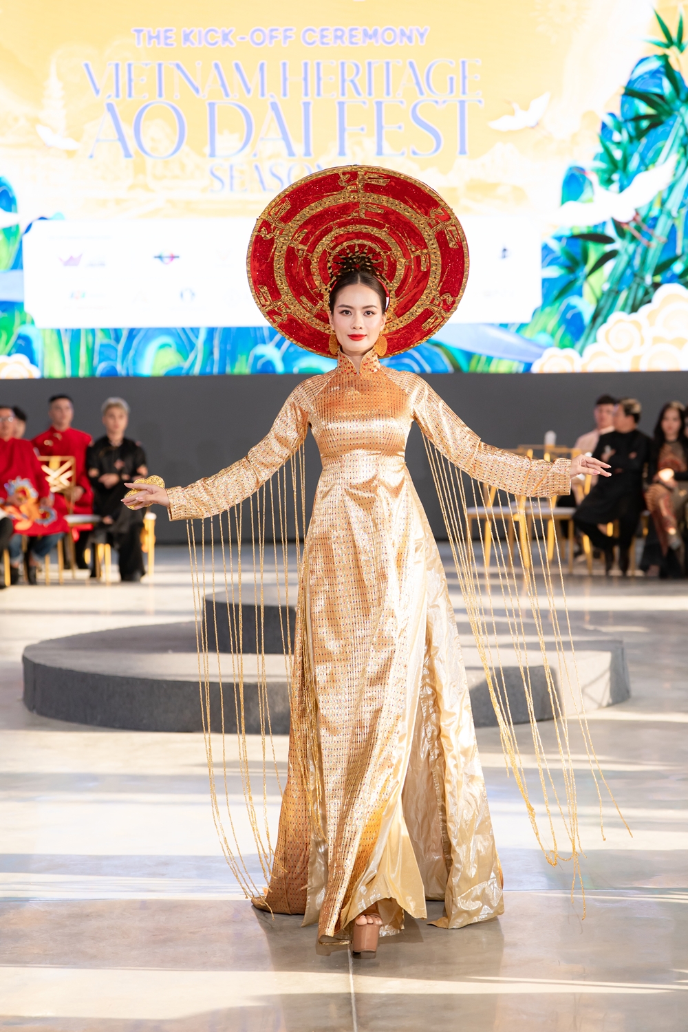 Miss Global Như Vân
