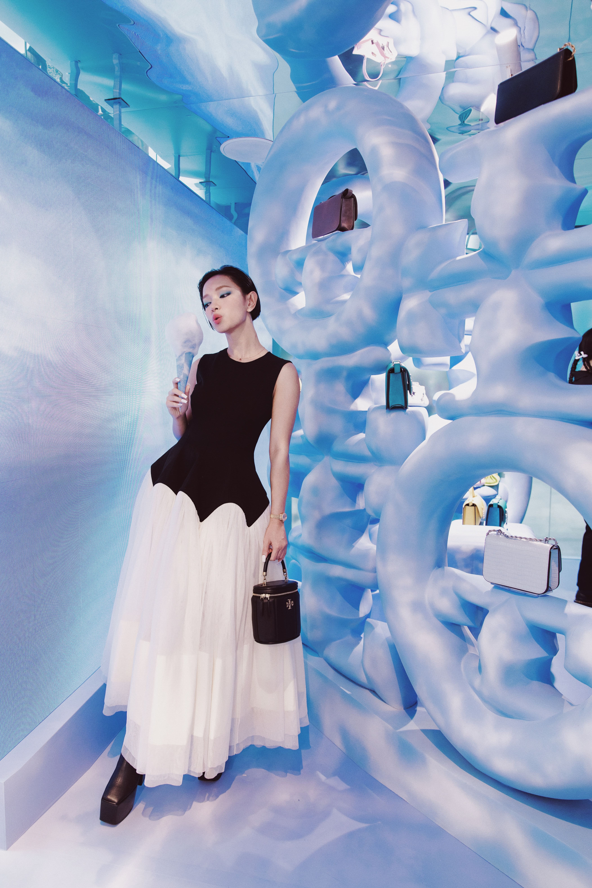 Châu Bùi là fashionista đại diện Việt Nam duy nhất tham gia sự kiện (Ảnh:NVCC)
