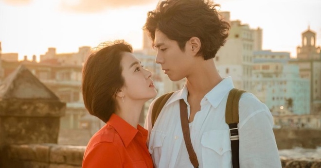 Parrk Bo Gum và Song Hye Kyo trong Encounter