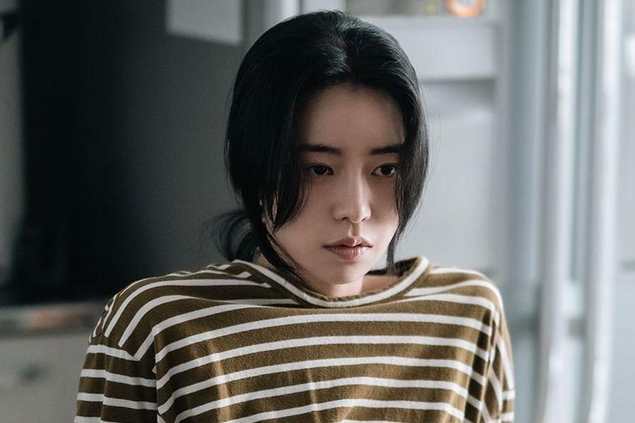 Lim Ji Yeon trở thành nạn nhân của bạo lực gia đình trong phim mới