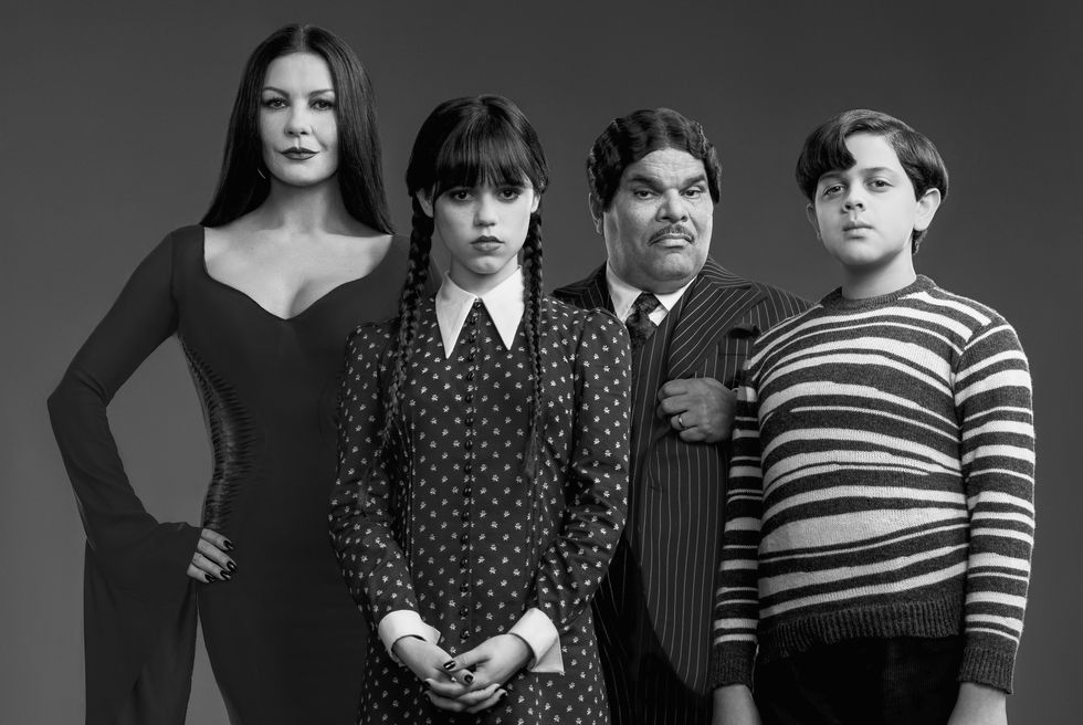Gia đình quyền lực Addams trong bộ phim Wednesday nhận được nhiều sự yêu mến từ khán giả.