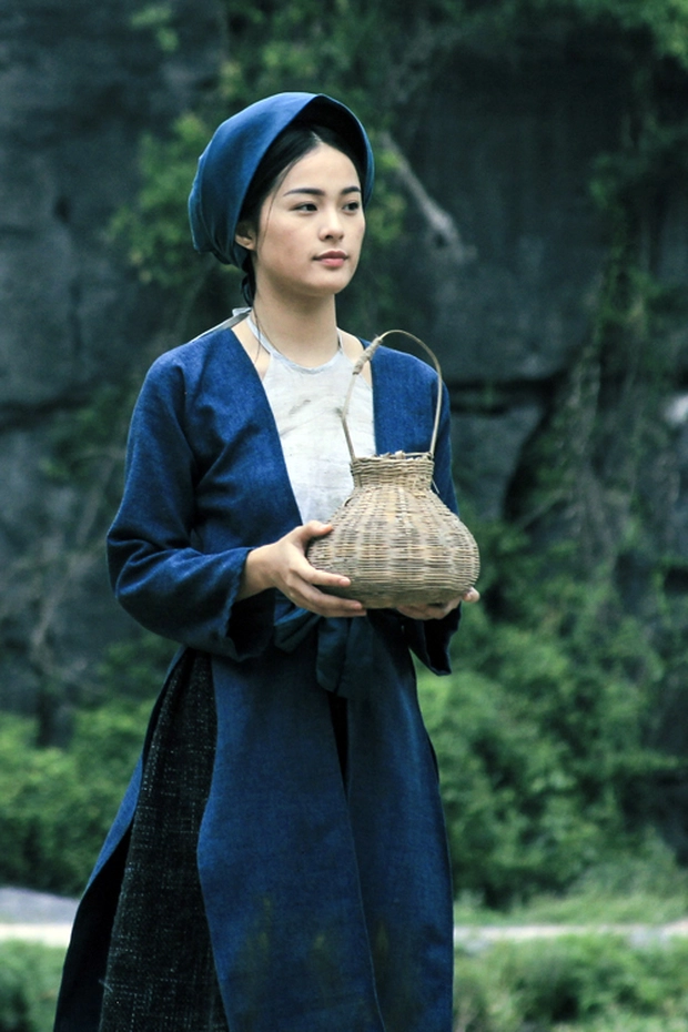 Sau vai diễn Tấm, diễn viên Hạ Vi nhận được nhiều sự chú ý và được khen ngợi là 'mỹ nhân đẹp nhất điện ảnh Việt'.