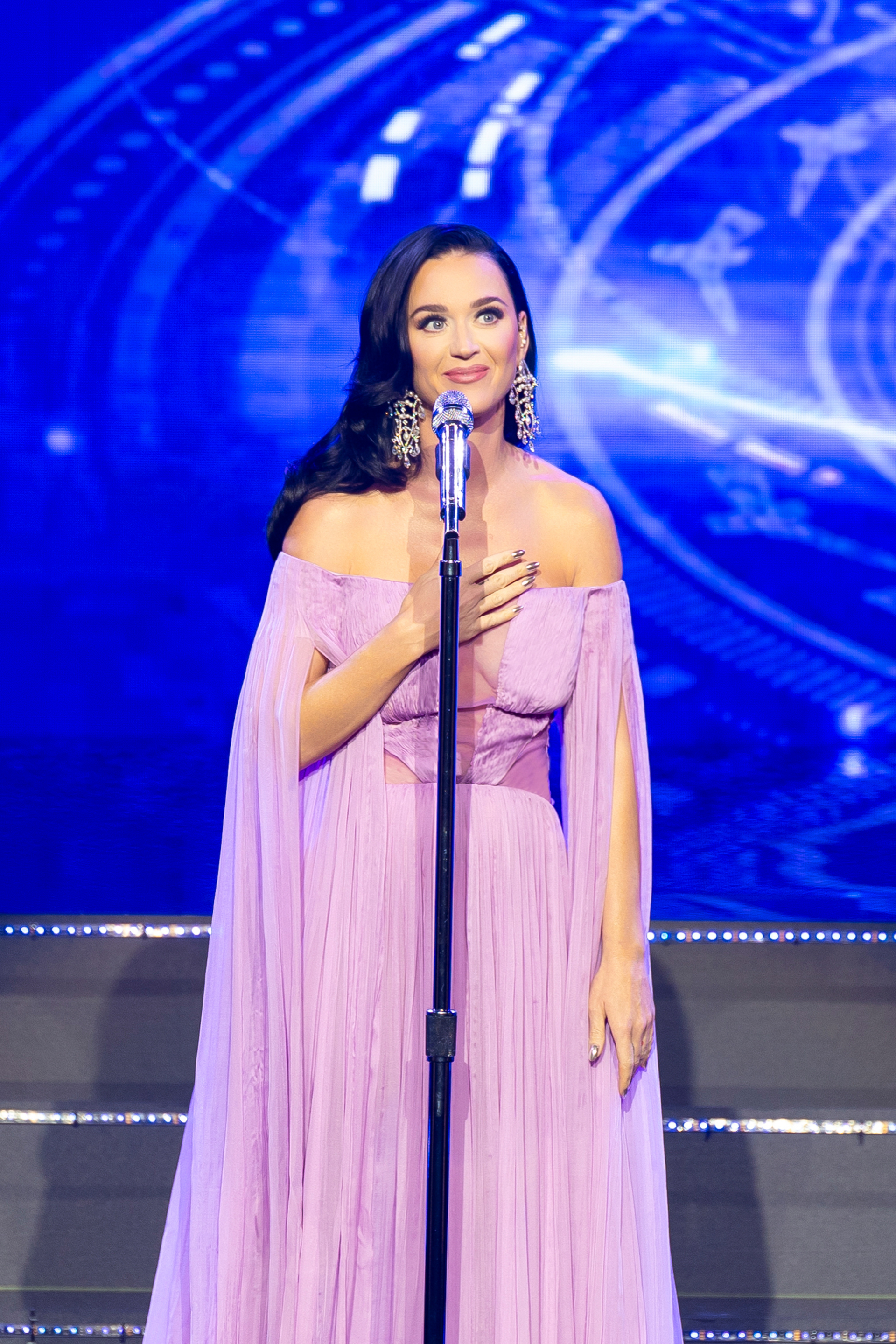 Katy Perry hé lộ lý do tiếp tục chọn Công Trí khi biểu diễn tại Việt Nam - ảnh 6
