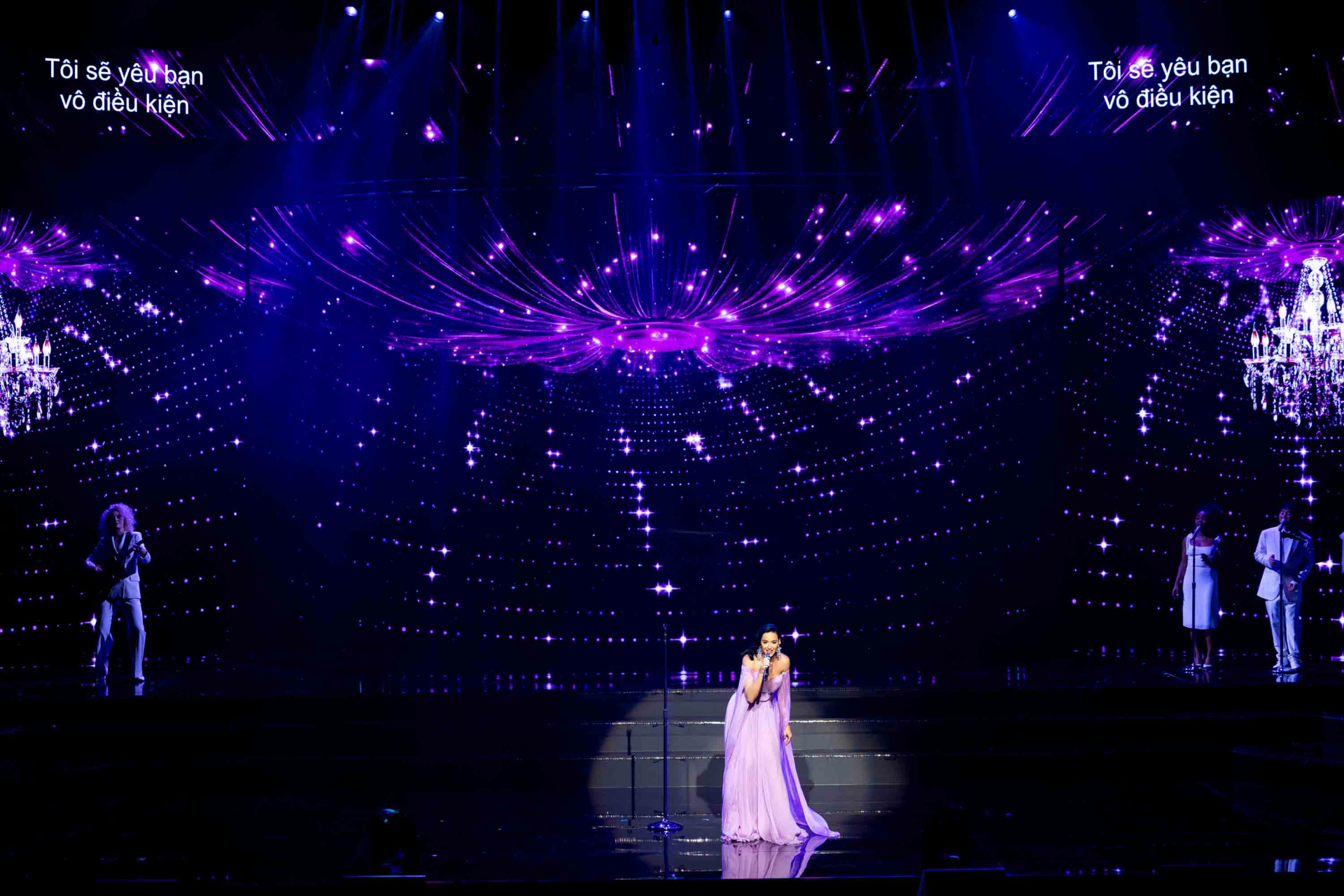 Katy Perry hé lộ lý do tiếp tục chọn Công Trí khi biểu diễn tại Việt Nam - ảnh 1