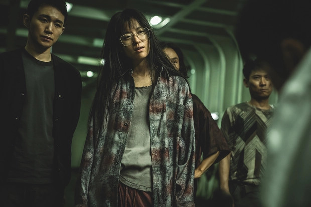 Tự làm xấu chính mình hóa thân 'ác quỷ', Han Hyo Joo vẫn lọt top Mỹ nhân diễn dở nhất năm 2023 - ảnh 1