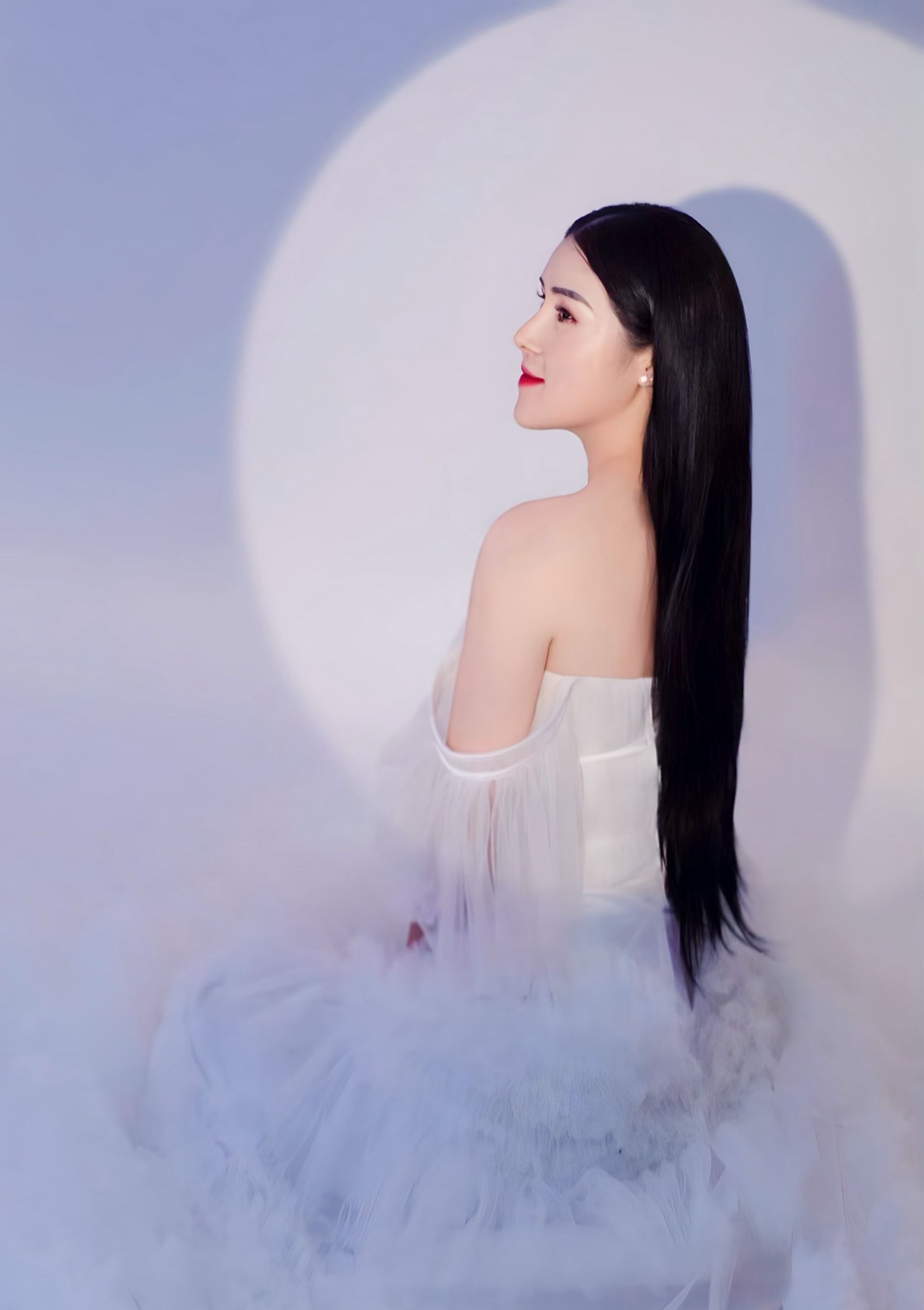 Hé lộ điều ít biết về cựu người mẫu Lyna Thiên Nga, mẹ đơn thân 2 con - ảnh 5