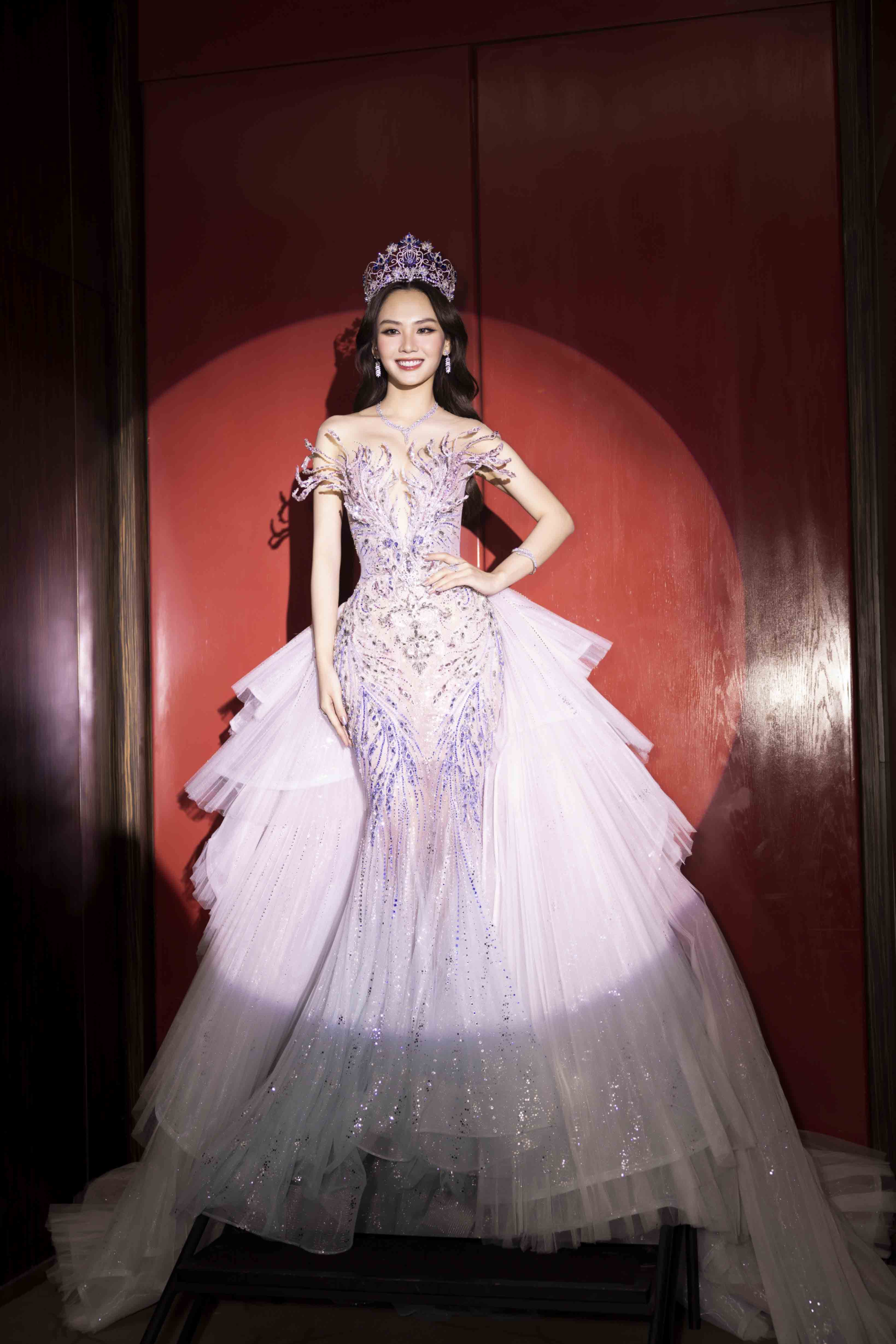 Toàn cảnh lễ trao sash của Hoa hậu Mai Phương, nhan sắc và tài năng ngày càng thăng hạng - ảnh 4