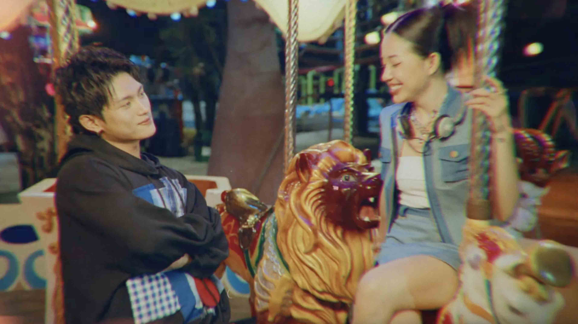 GREY D và Linh Ngọc Đàm nhá hàng loạt cảnh “nóng” trong Teaser MV ‘nhạt-fine’ - ảnh 4