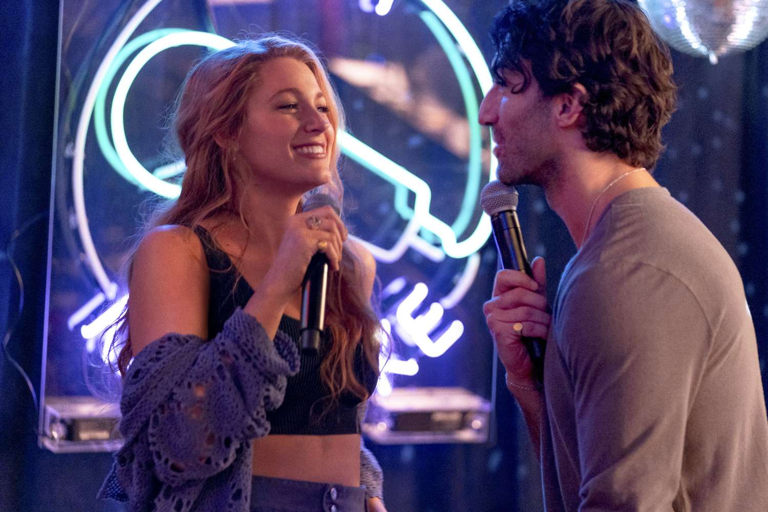 Màn tái xuất đáng mong chờ của mỹ nhân Blake Lively trong bộ phim lãng mạn mới - ảnh 1
