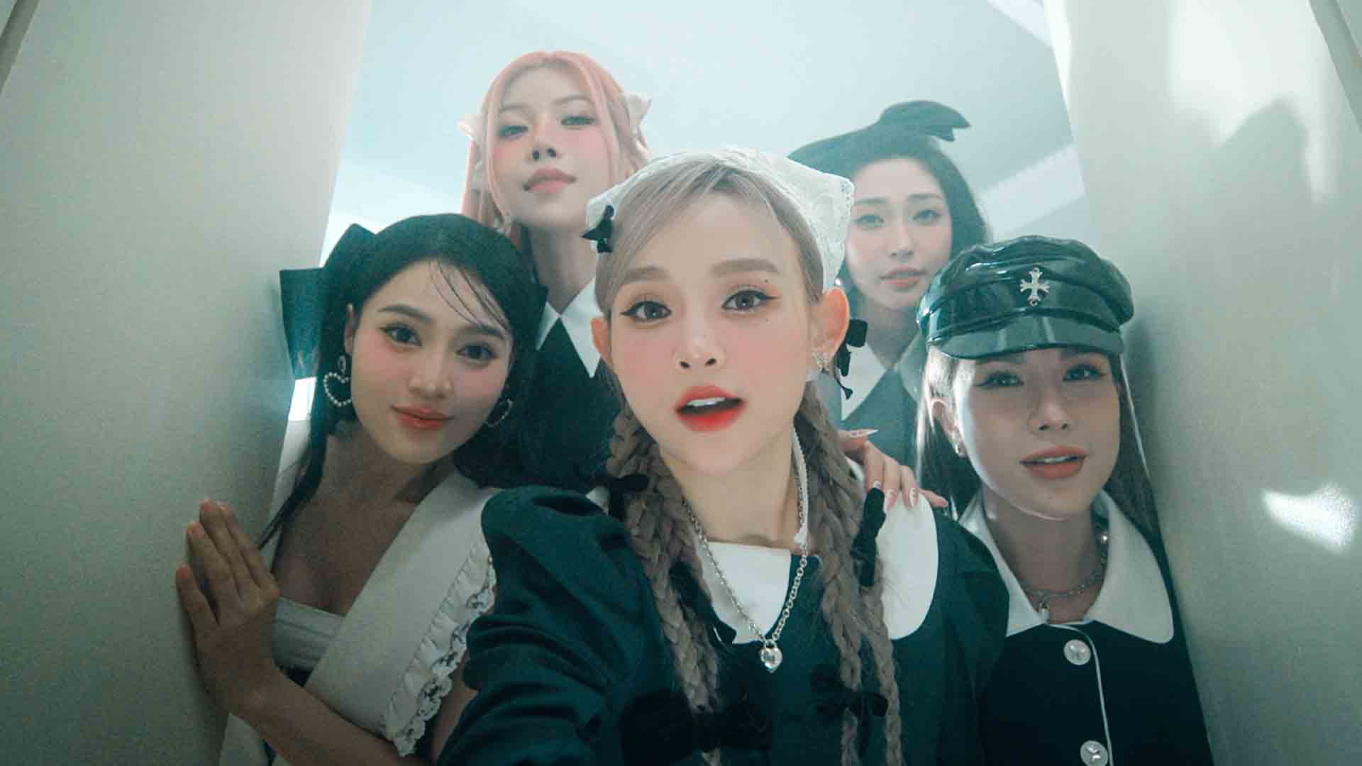 LUNAS gây sốt với Teaser MV Moonlight vọn vẻn 20 giây - ảnh 6