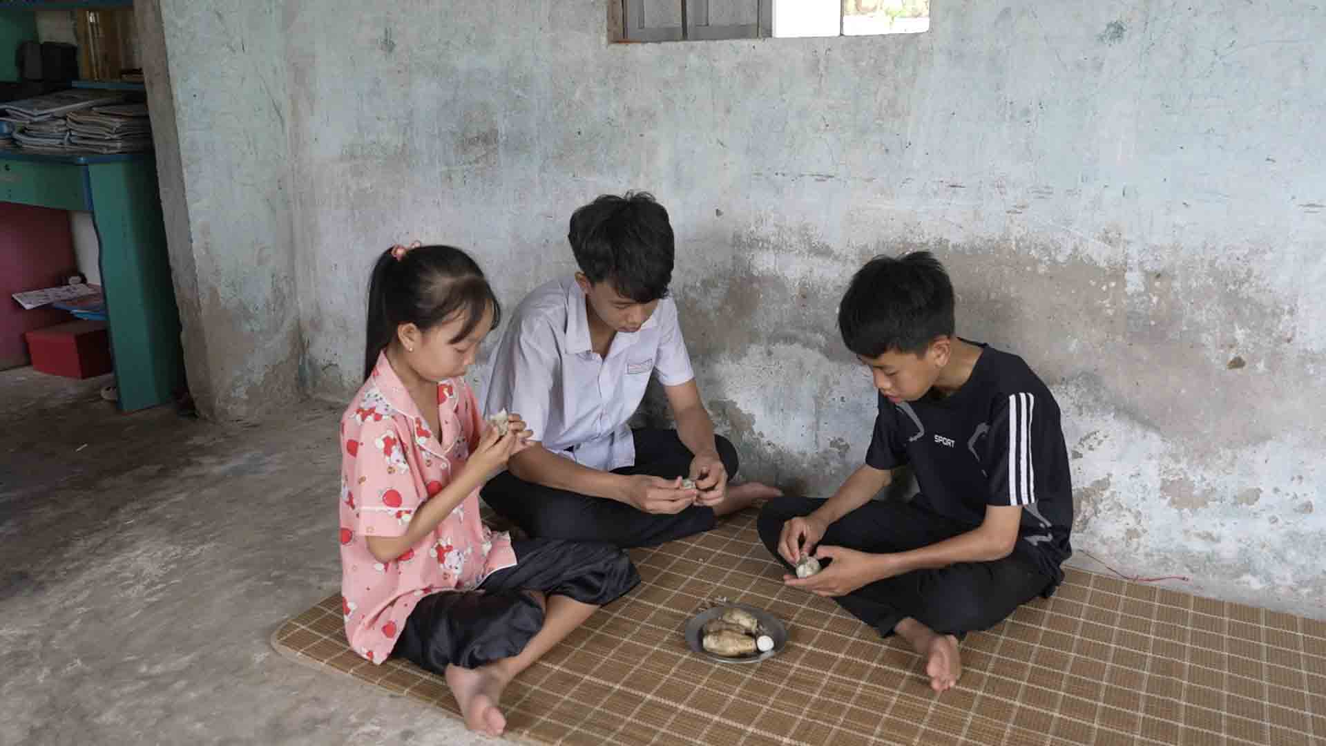 Đại Nghĩa, Hoàng Sơn nghẹn lòng khi nghe ước mơ “chỉ cần có gạo ăn mỗi ngày” của cô bé mồ côi - ảnh 2