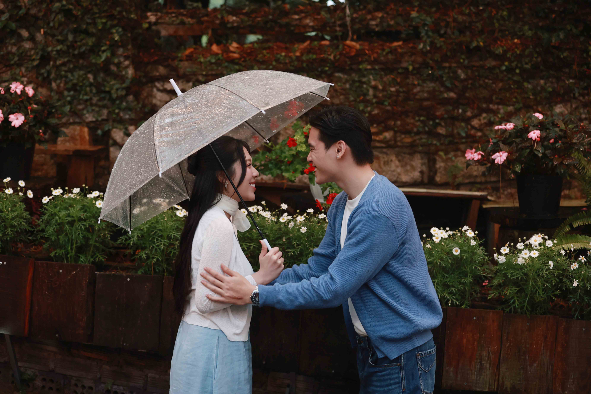 Nguyễn Kiều Oanh ra mắt EP 'Tự Em kể về hành trình tự chữa lành sau những tổn thương - ảnh 1