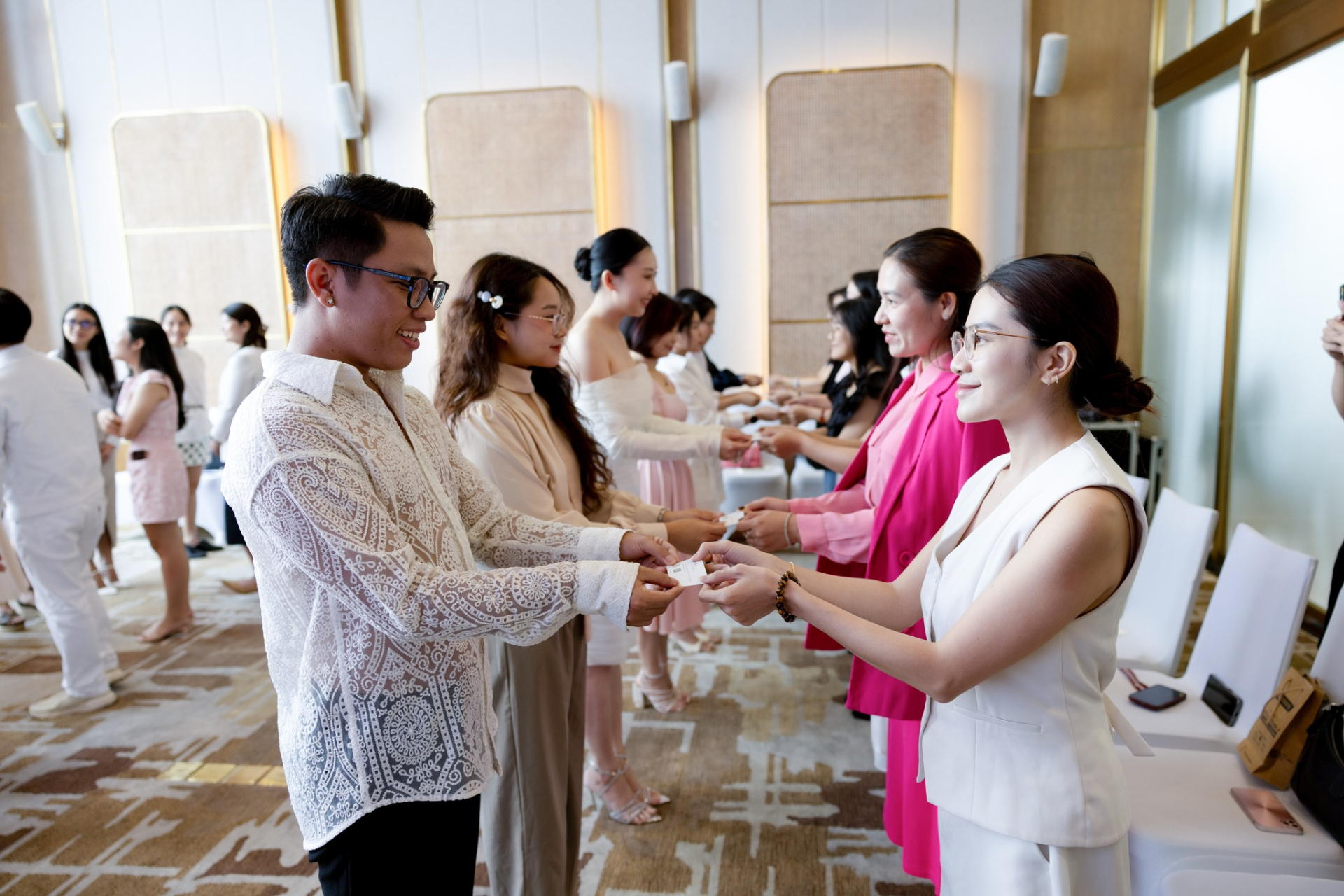 Mỹ nhân Nghệ An đưa ra lời khuyên đầu tư cho 3 giây đầu tiên: Kỹ năng sống mà nhà trường không dạy bạn - ảnh 3