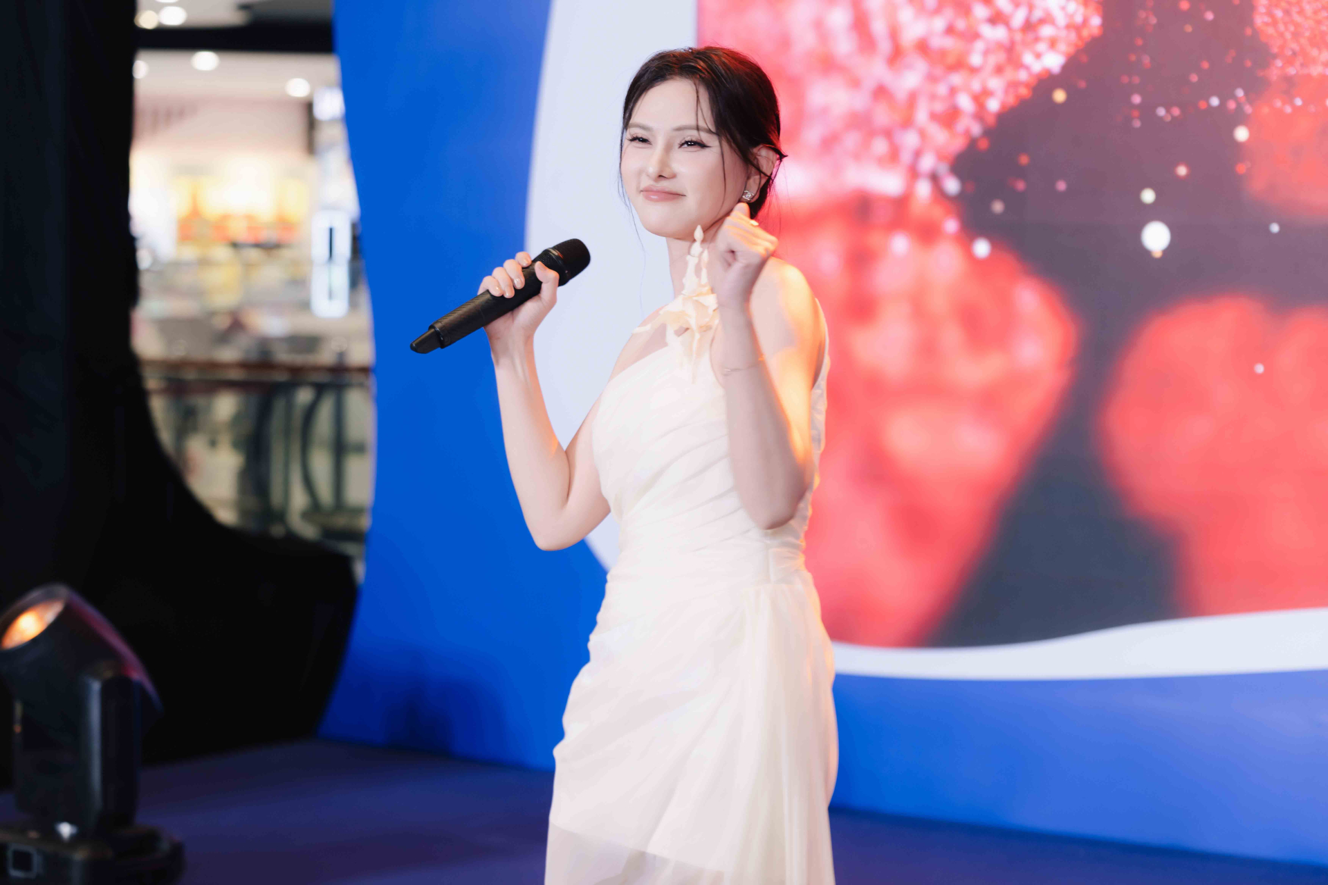 Thu Thuỷ tiết lộ mối quan hệ đặc biệt với mẹ chồng - ảnh 3
