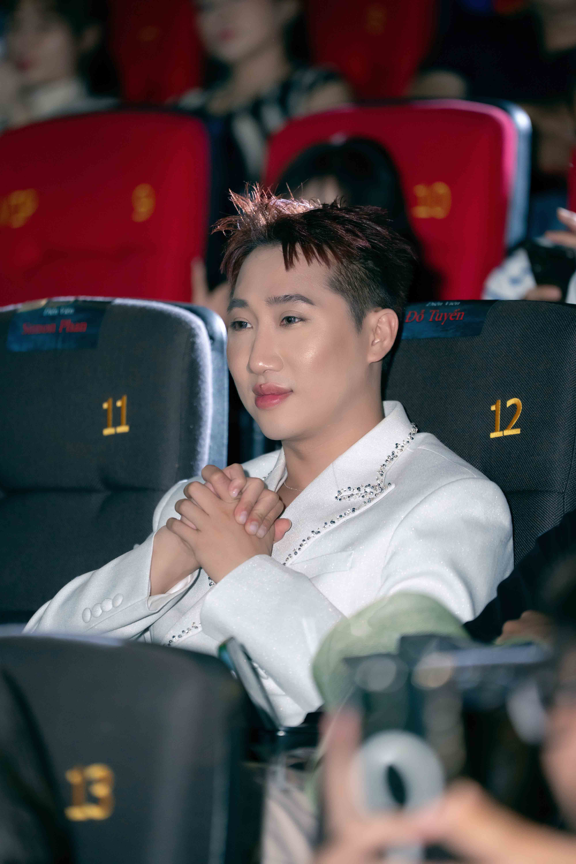 Lâm Nguyễn chính thức lấn sân điện ảnh với vai drag queen lạ tên trong “Dưới đáy hồ” - ảnh 3