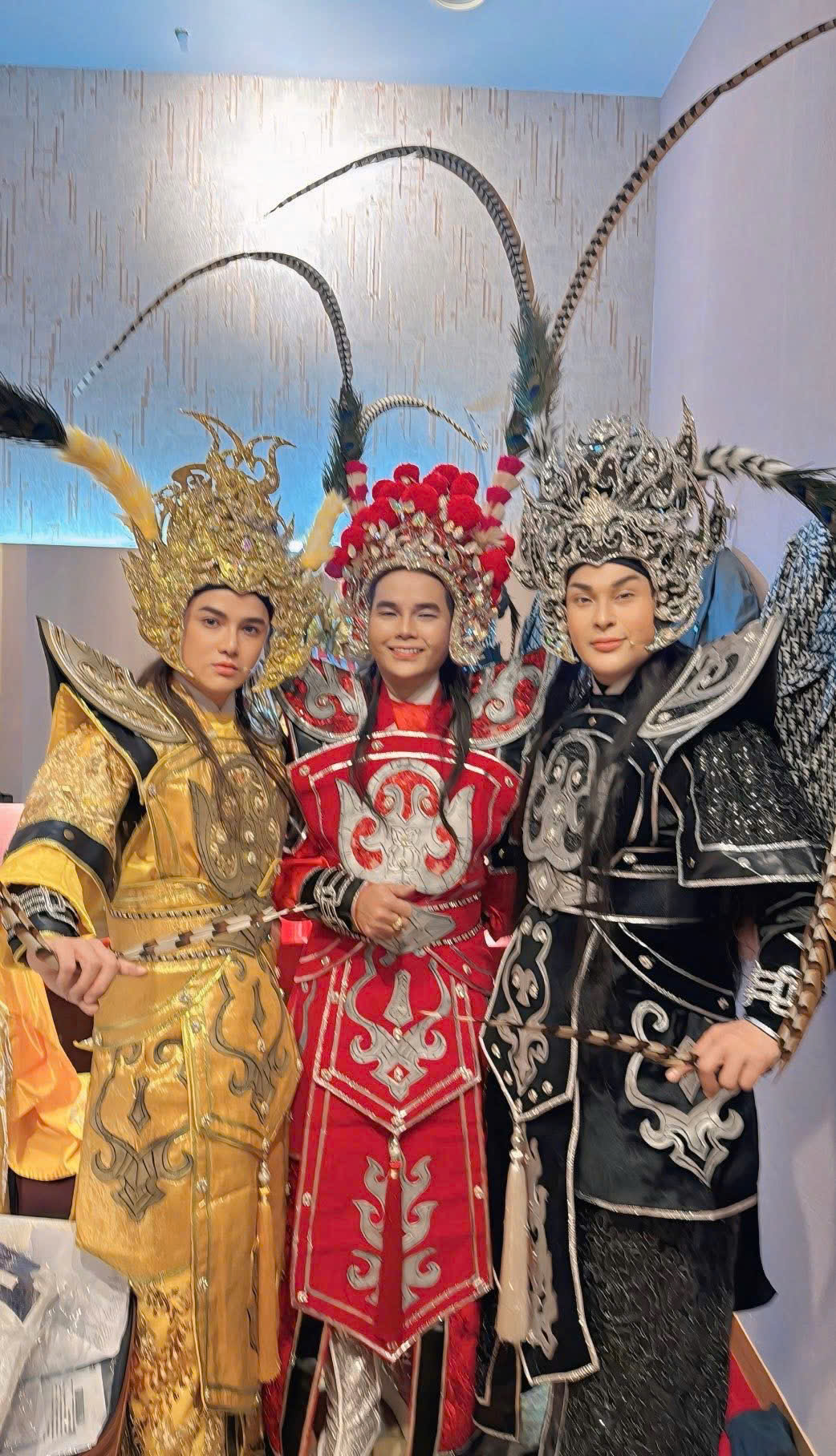 Ca sĩ Ân Thiên Vỹ dùng toàn bộ lợi nhuận liveshow để lan tỏa yêu thương đến người  neo đơn - ảnh 2