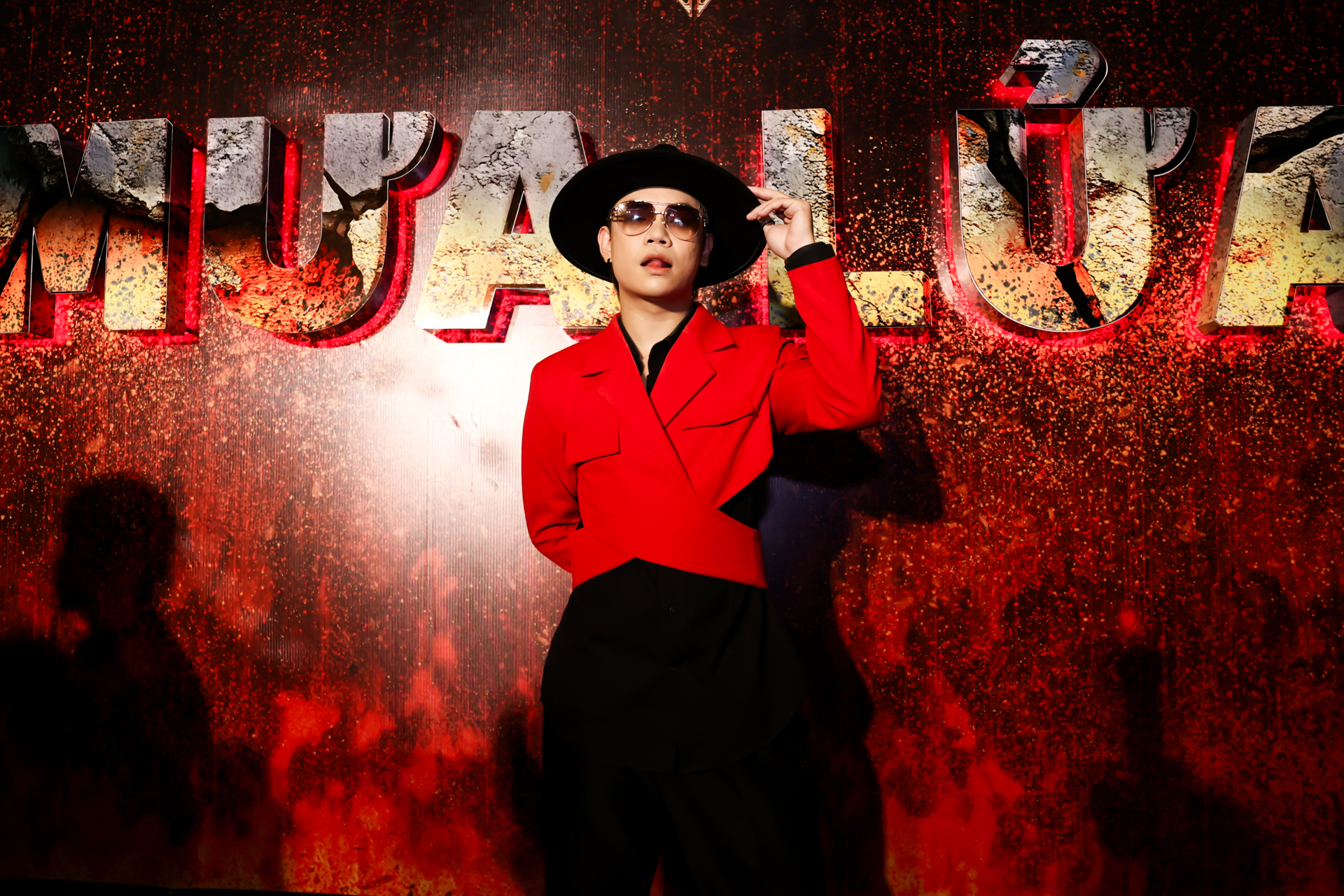 Runway Director Khang Lê