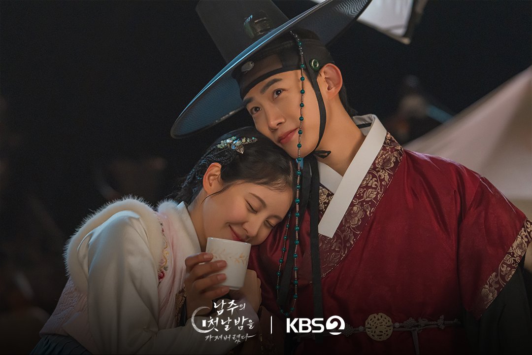 Ok Taecyeon của 2PM và Seohyun (em út SNSD) khiến fan sốc với phản ứng hóa học nóng bỏng - ảnh 4