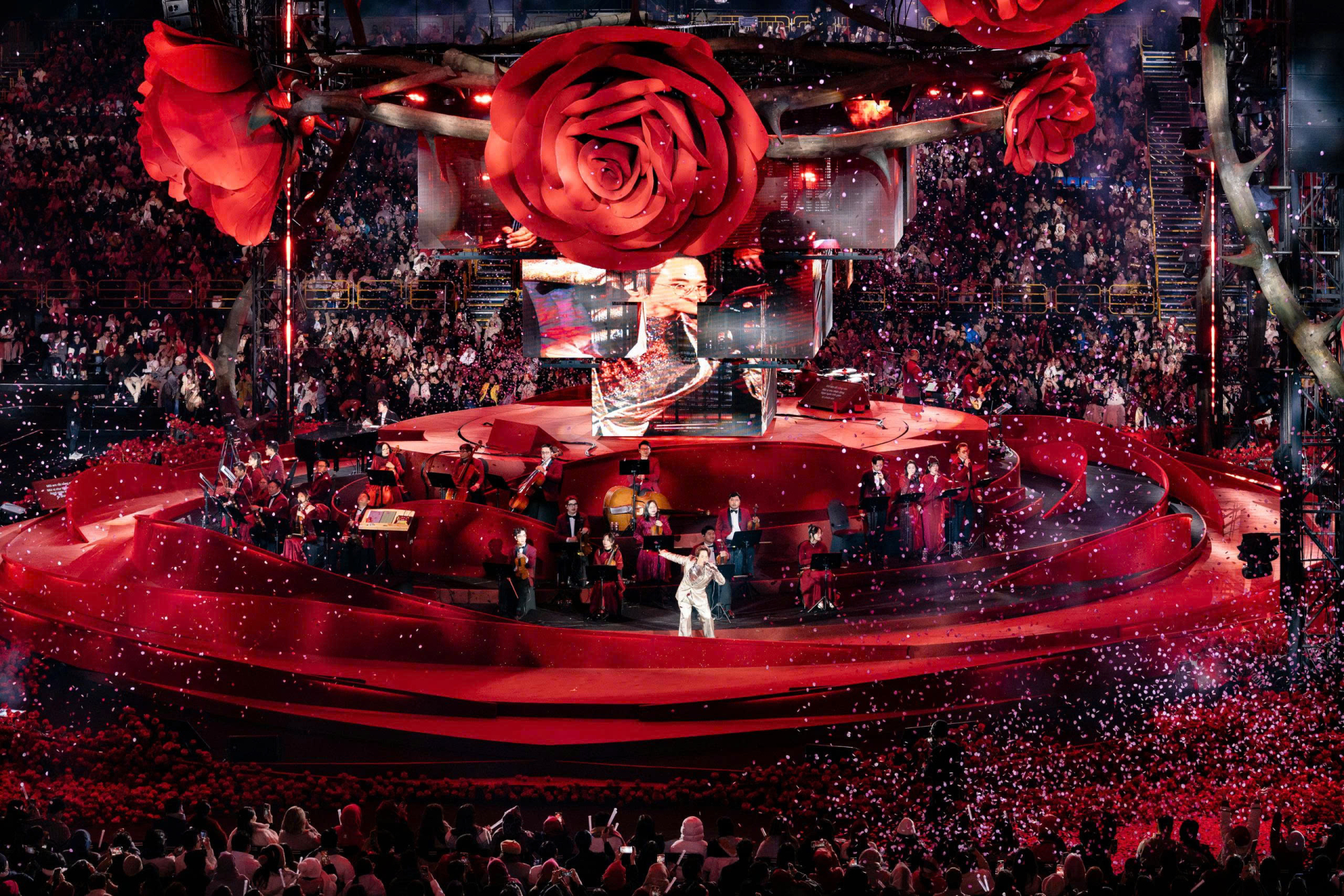 Hà Anh Tuấn đưa “THE ROSE” trở thành sự kiện âm nhạc cá nhân lớn nhất đầu năm 2026 của Vpop - ảnh 9