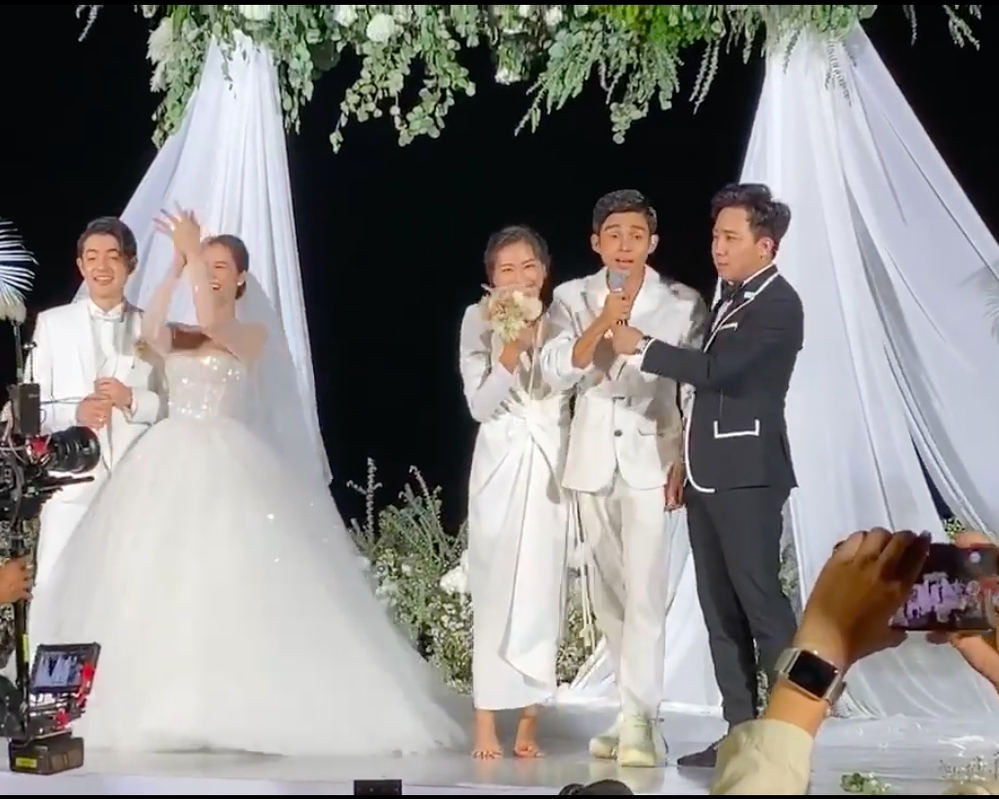 Bó hoa cưới của Đông Nhi đã hiệu nghiệm với Ngô Thanh Vân?