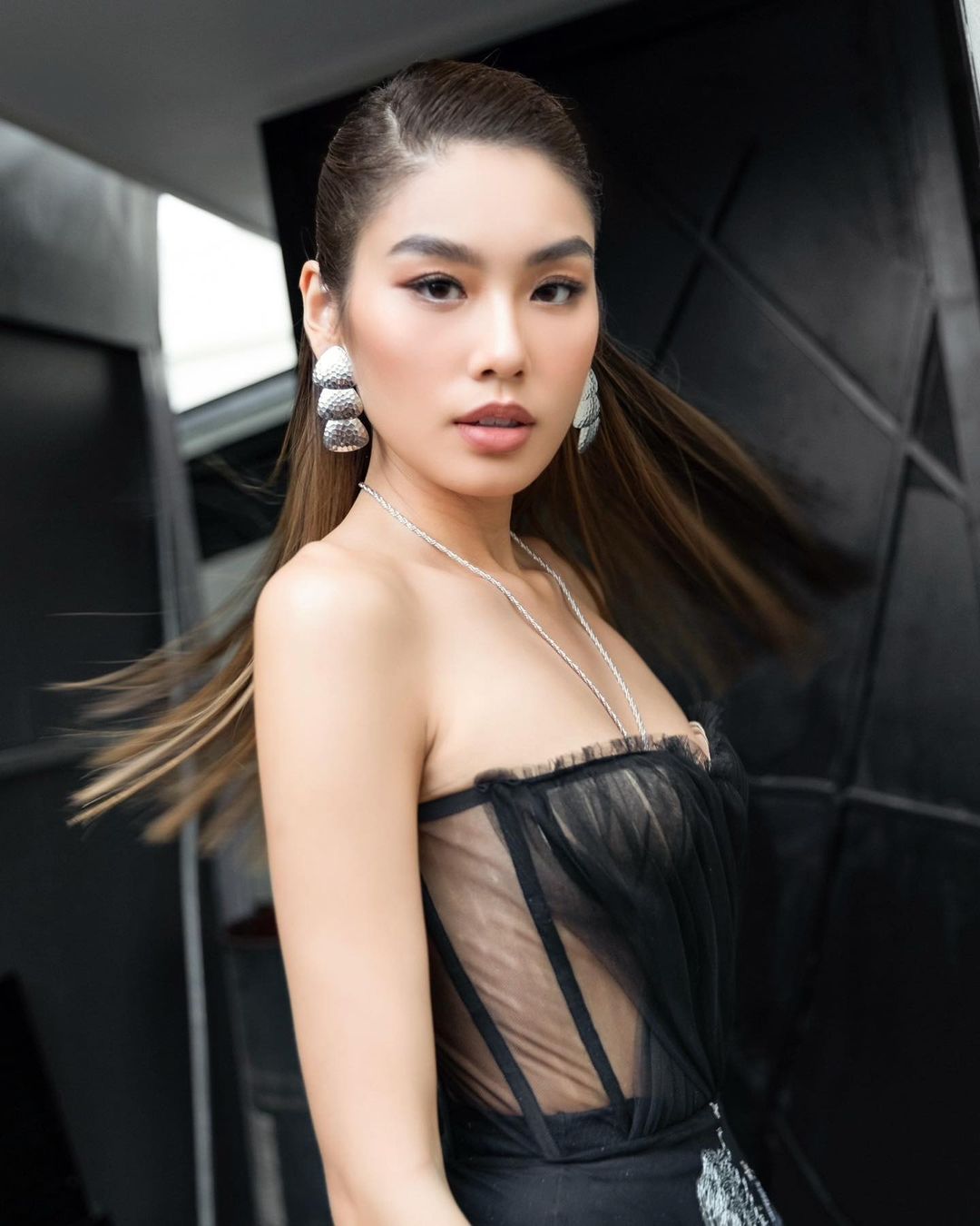 Bạn gái cũ Huy Trần - Thảo Nhi Lê, là mỹ nhân Việt duy nhất lọt Top 100 Gương mặt đẹp nhất thế giới năm 2020 - ảnh 4