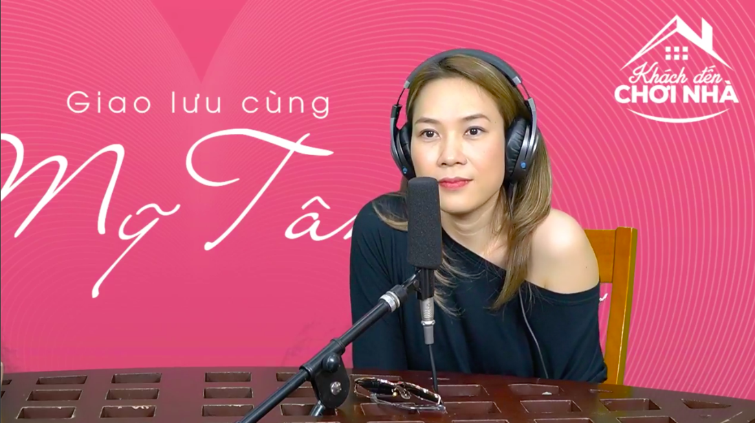 Nữ ca sĩ gốc Đà Nẵng muốn chuyện đời tư phải tự mình công bố đến khán giả.