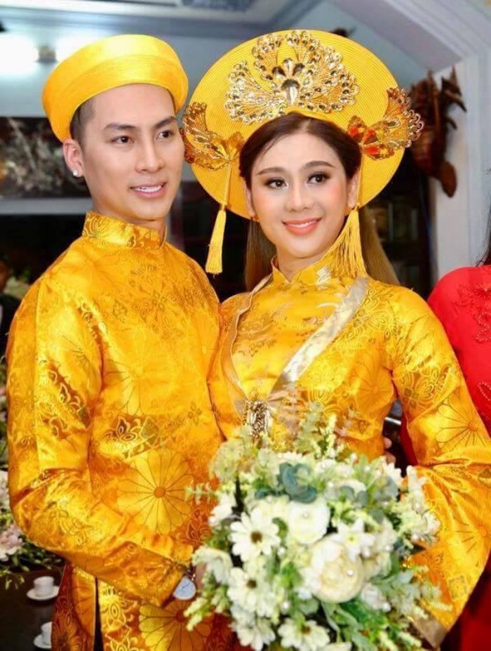 Lâm Khánh Chi và ông xã Phi Hùng trong đám cưới cách đây hơn 3 năm