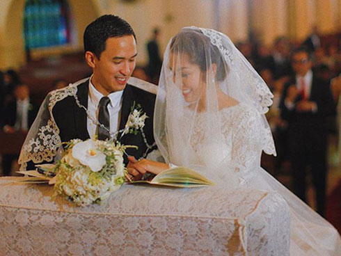 Những đám cưới ở nhà thờ đẹp lung linh của sao Việt - ảnh 7