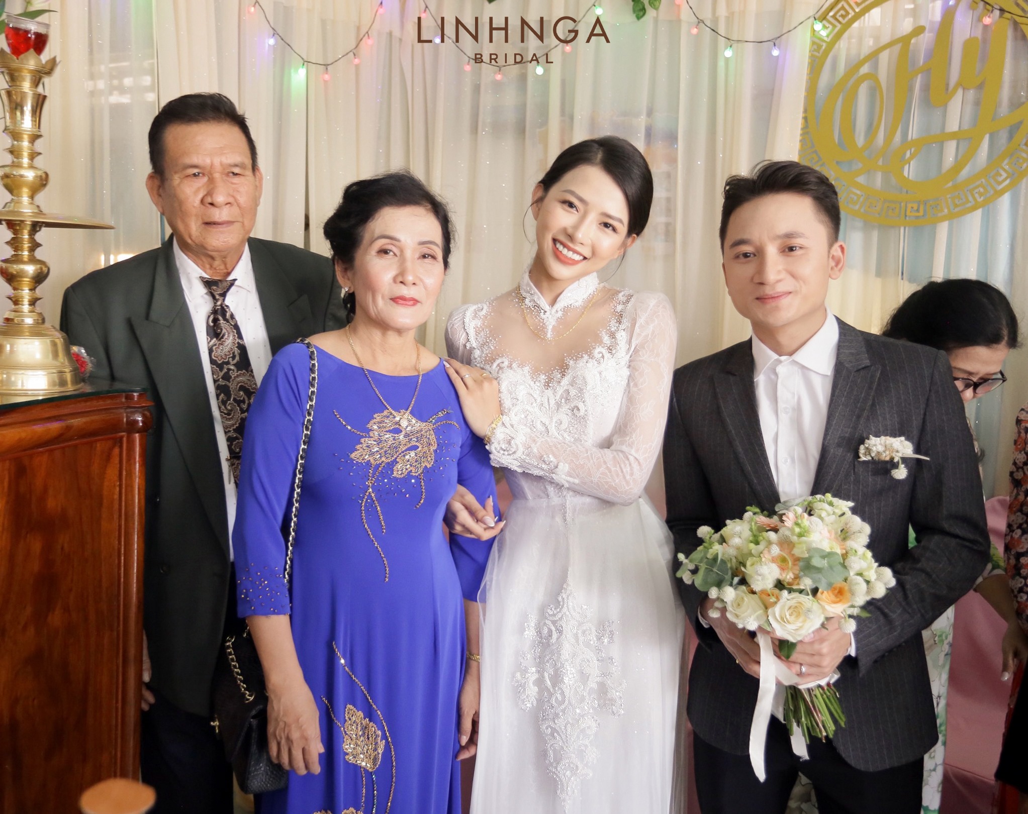 Vợ Phan Mạnh Quỳnh diện váy cưới đính 3000 viên đá quý, khoe nhan sắc rạng rỡ trong lễ vu quy tại Khánh Hòa - ảnh 3