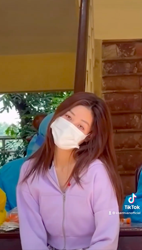 2 sắc thái của Hoa hậu Khánh Vân sau khi về nước: Lúc đi thi hết mình, lúc về thật hết hồn! Ngày đầu tiên của Khánh Vân trong khu cách ly tập trung