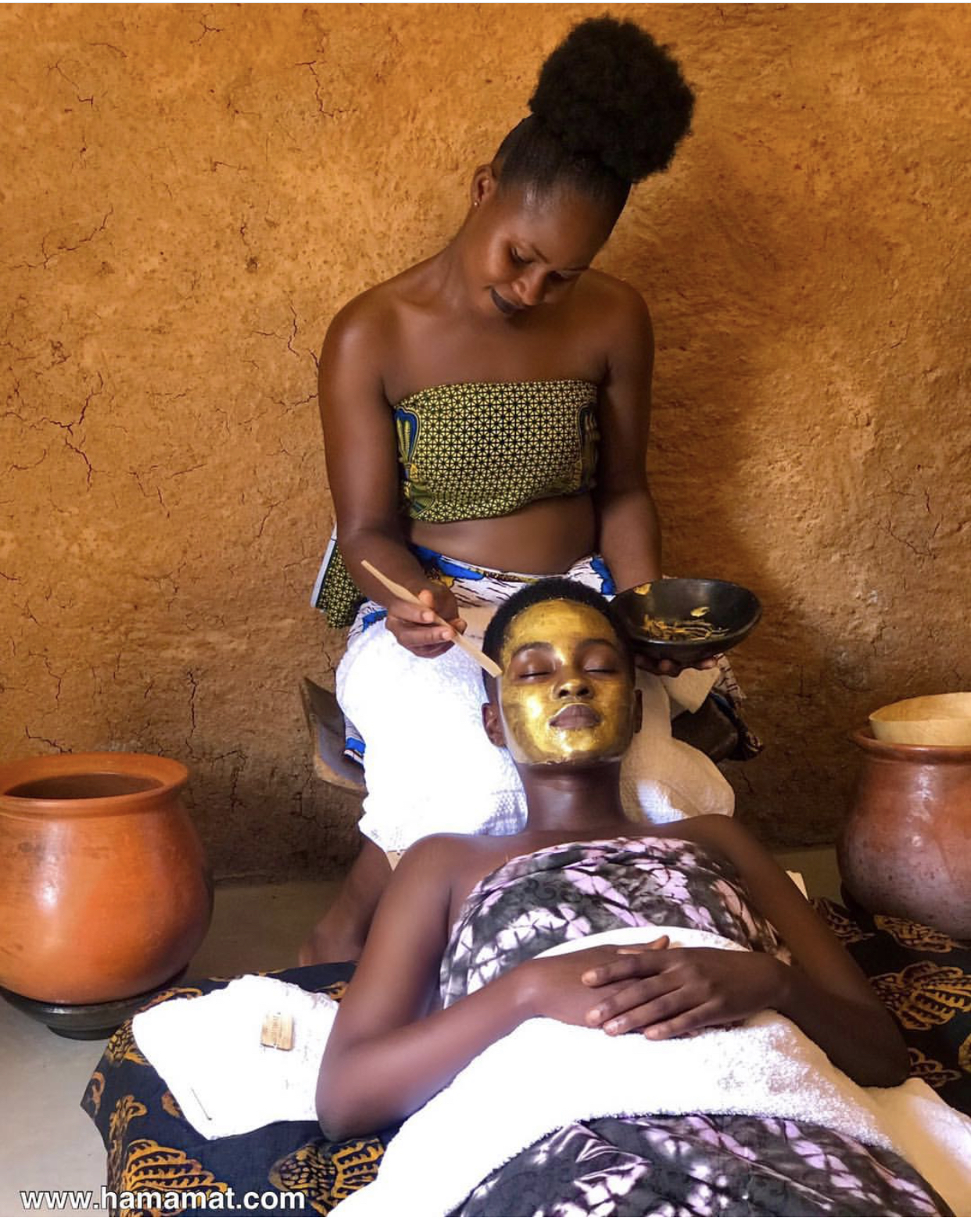 Cô gái đến từ Ghana với làn da nâu và mái tóc xù đẹp như tranh vẽ chinh phục cả thế giới Cô gái đến từ Ghana với làn da nâu và mái tóc xù đẹp như tranh vẽ chinh phục cả thế giới - ảnh 3