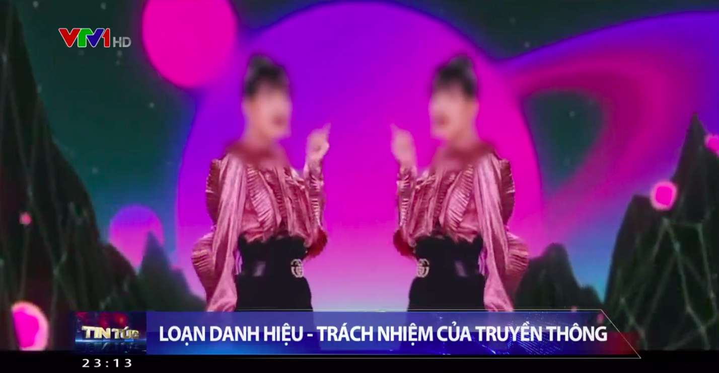 Một cô gái trẻ với phát ngôn 'Ở Việt Nam chỉ cần cầm mic lên là ca sĩ' được VTV chỉ điểm. 
