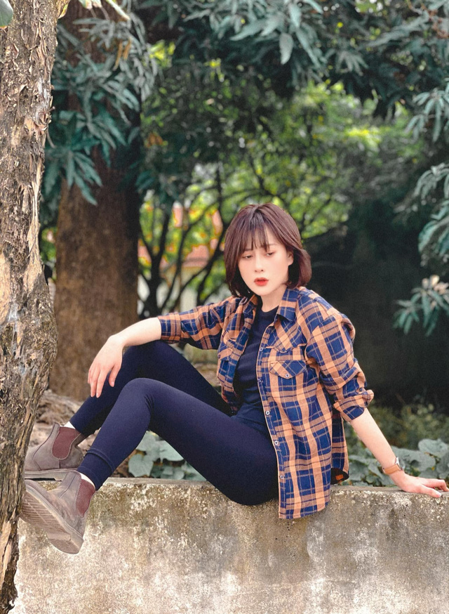 Gu thời trang khó hiểu của diễn viên Phương Oanh trong Hương vị tình thân