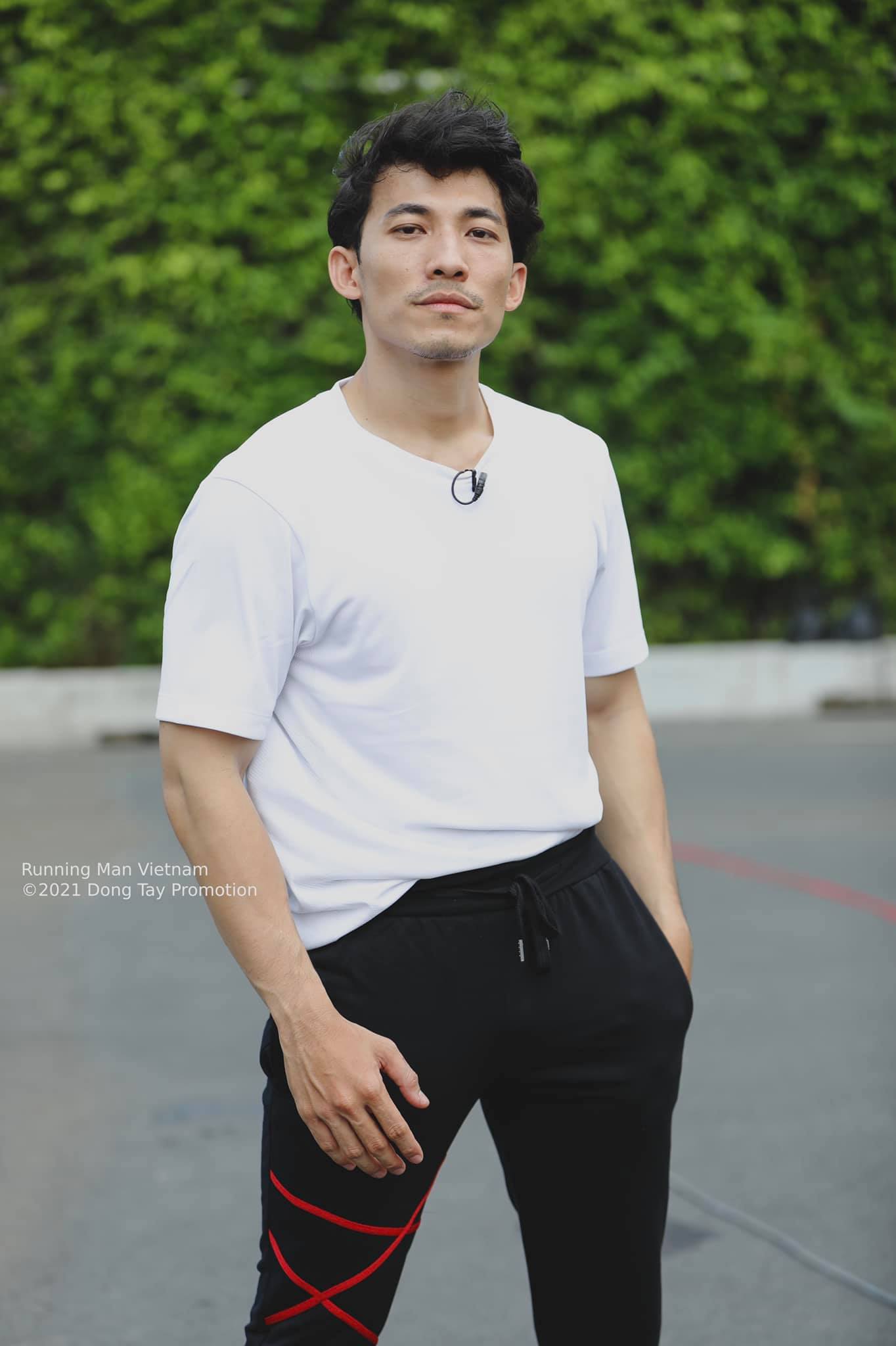 Liên Bỉnh Phát tiết lộ tính cách thật của Trường Giang, Jack và Thuý Ngân sau tập 1 Running Man Việt Nam lên sóng Liên Bỉnh Phát tiết lộ tính cách thật của Trường Giang, Jack và Thuý Ngân sau tập 1 'Running Man Việt Nam' lên sóng - ảnh 5