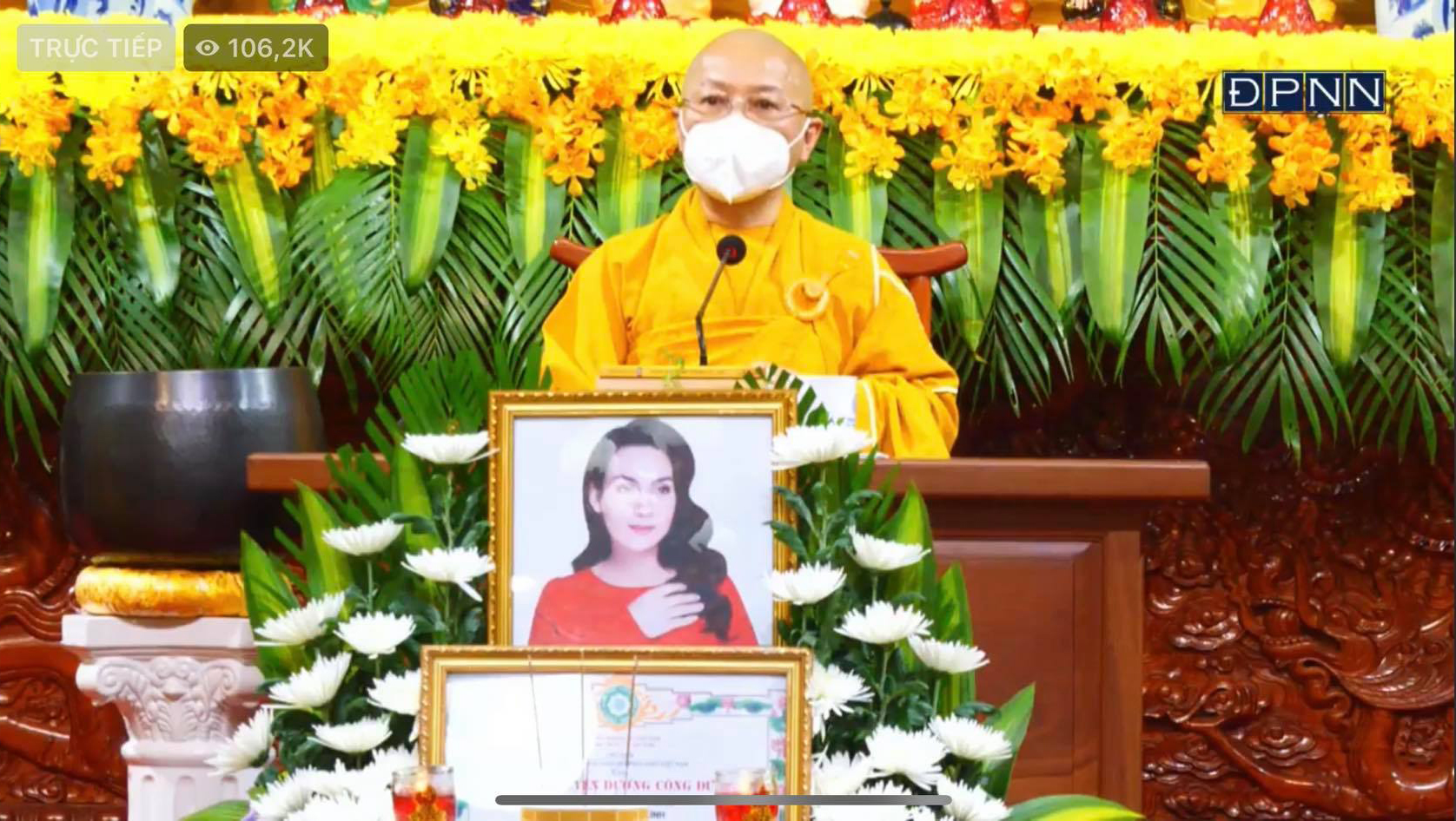 Xót xa di ảnh cố ca sĩ Phi Nhung trong lễ cầu siêu tại chùa Giác Ngộ - ảnh 1