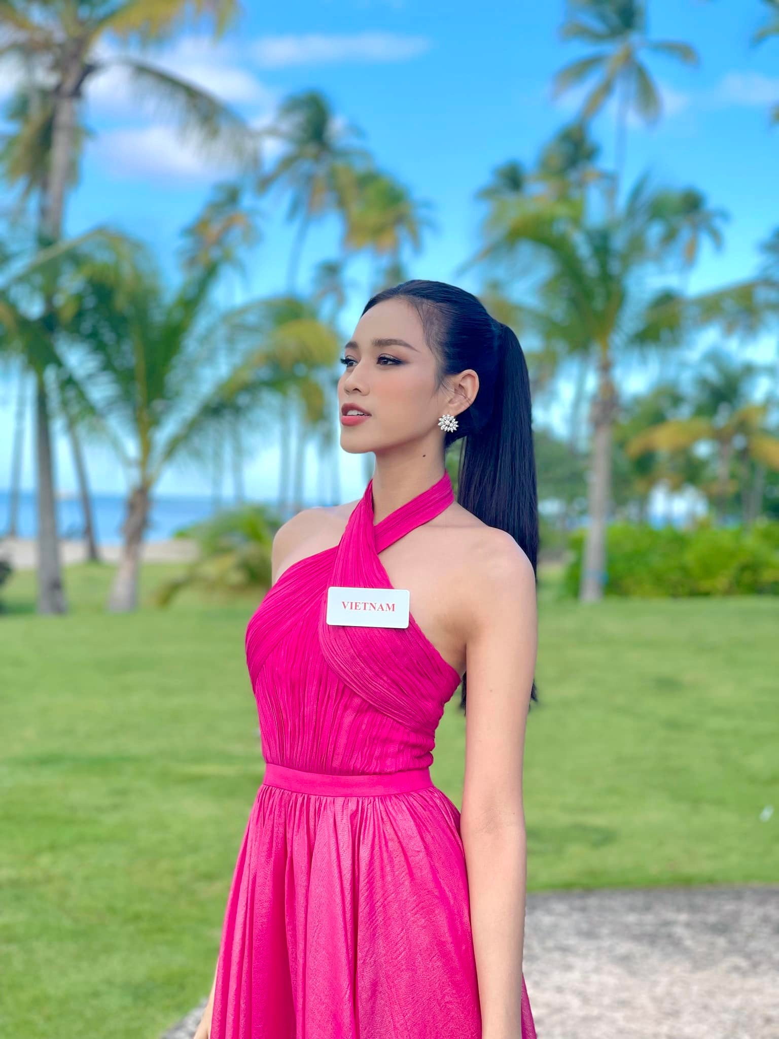 Loạt váy áo rực rỡ của Hoa hậu Đỗ Thị Hà sau 5 ngày đến Puerto Rico dự thi Miss World 2021 - ảnh 8