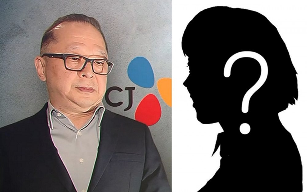 Chủ tịch Lee Jae Hwan bị tố nâng đỡ cho thần tượng nữ
