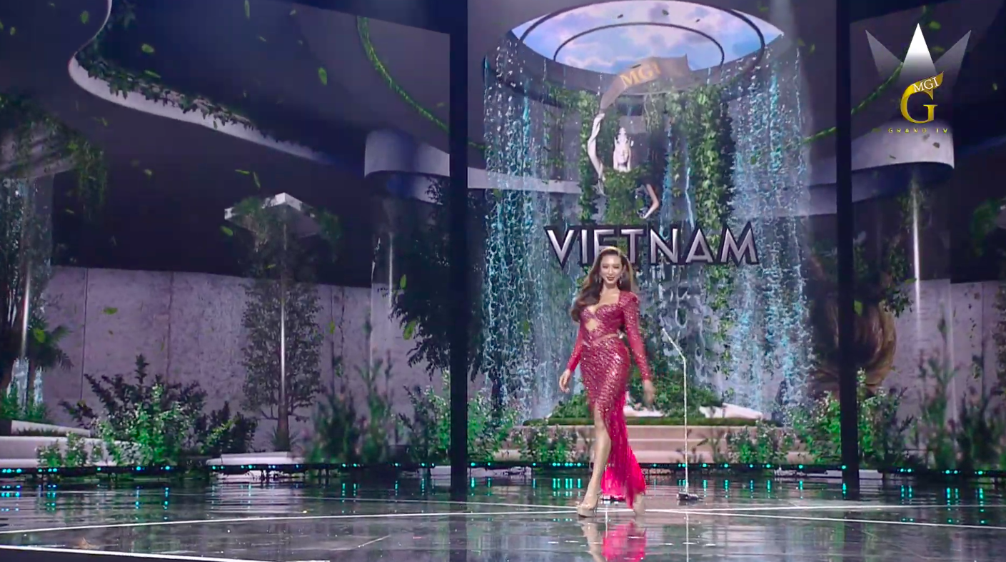 Nguyễn Thúc Thuỳ Tiên thi bán kết Miss Grand International 2021: Hô vang 2 tiếng Việt Nam đầy tự hào, diễn bikini cực cuốn - ảnh 5