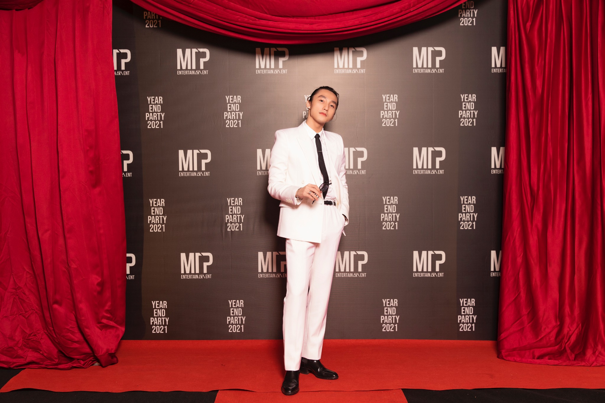 Chủ tịch M-TP Entertainment - Nguyễn Thanh Tùng (Sơn Tùng M-TP)