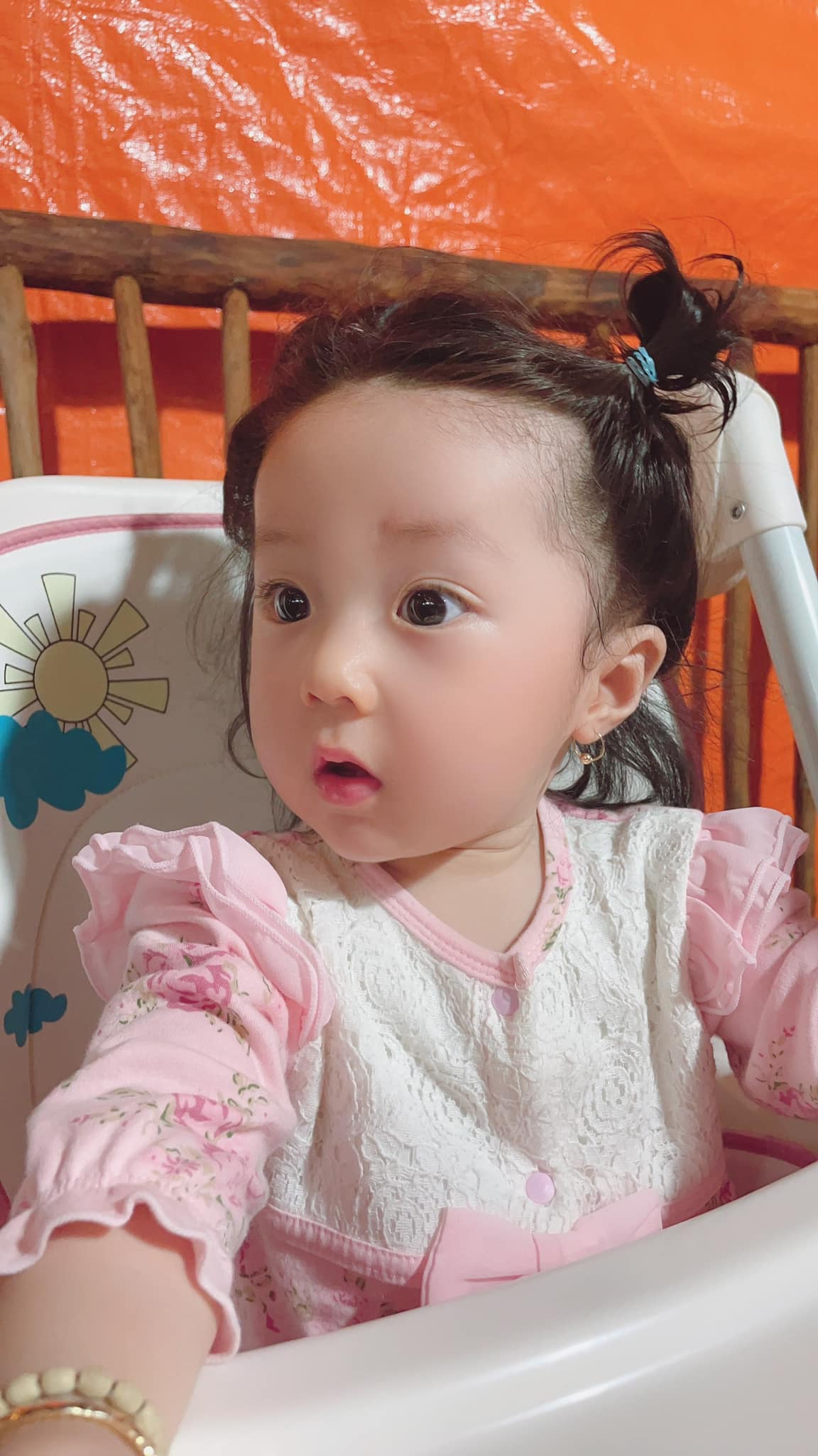 Ca sĩ Lâm Chấn Khang hé lộ thời gian con gái chào đời, thương con vì 7 tháng phải ở quê vì dịch - ảnh 4