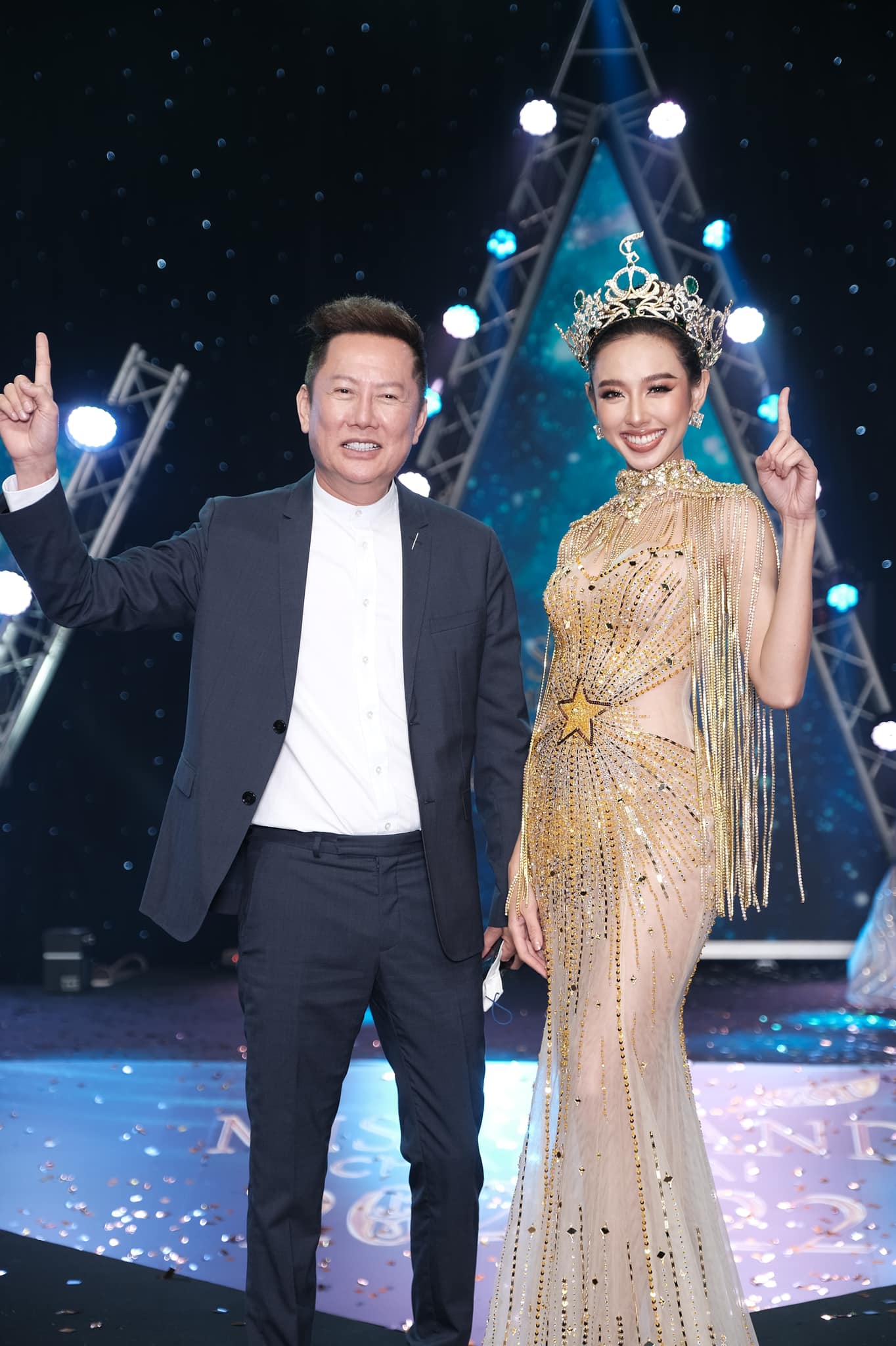 Người đẹp Việt hiện là 'út cưng' của gia đình Miss Grand International, thường xuyên xuất hiện tại các sự kiện cùng chủ tịch Miss Grand
