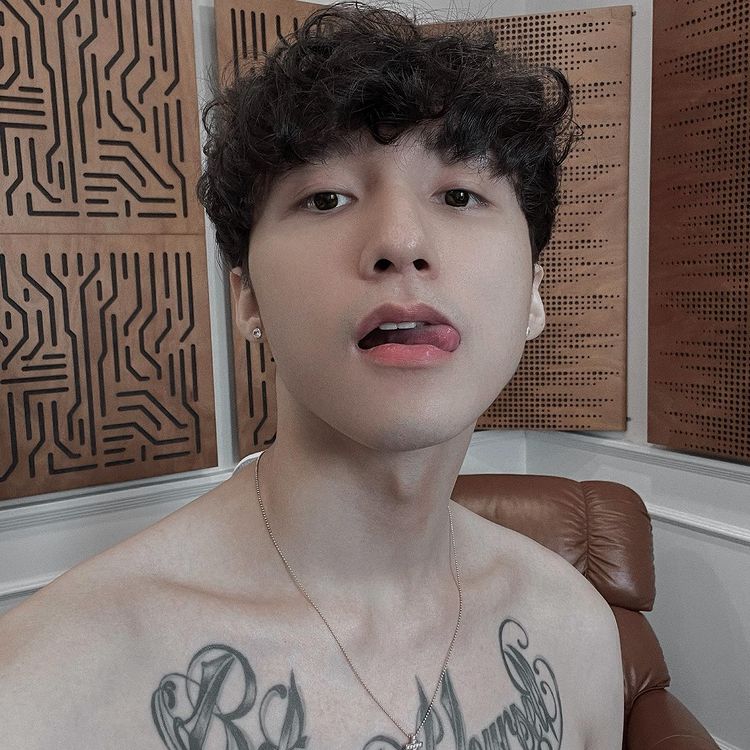 Sơn Tùng M-TP xuống tóc sau thời gian nuôi dài, lại mlem như ngày nào rồi! Sơn Tùng M-TP xuống tóc sau thời gian nuôi dài, lại mlem như ngày nào rồi!