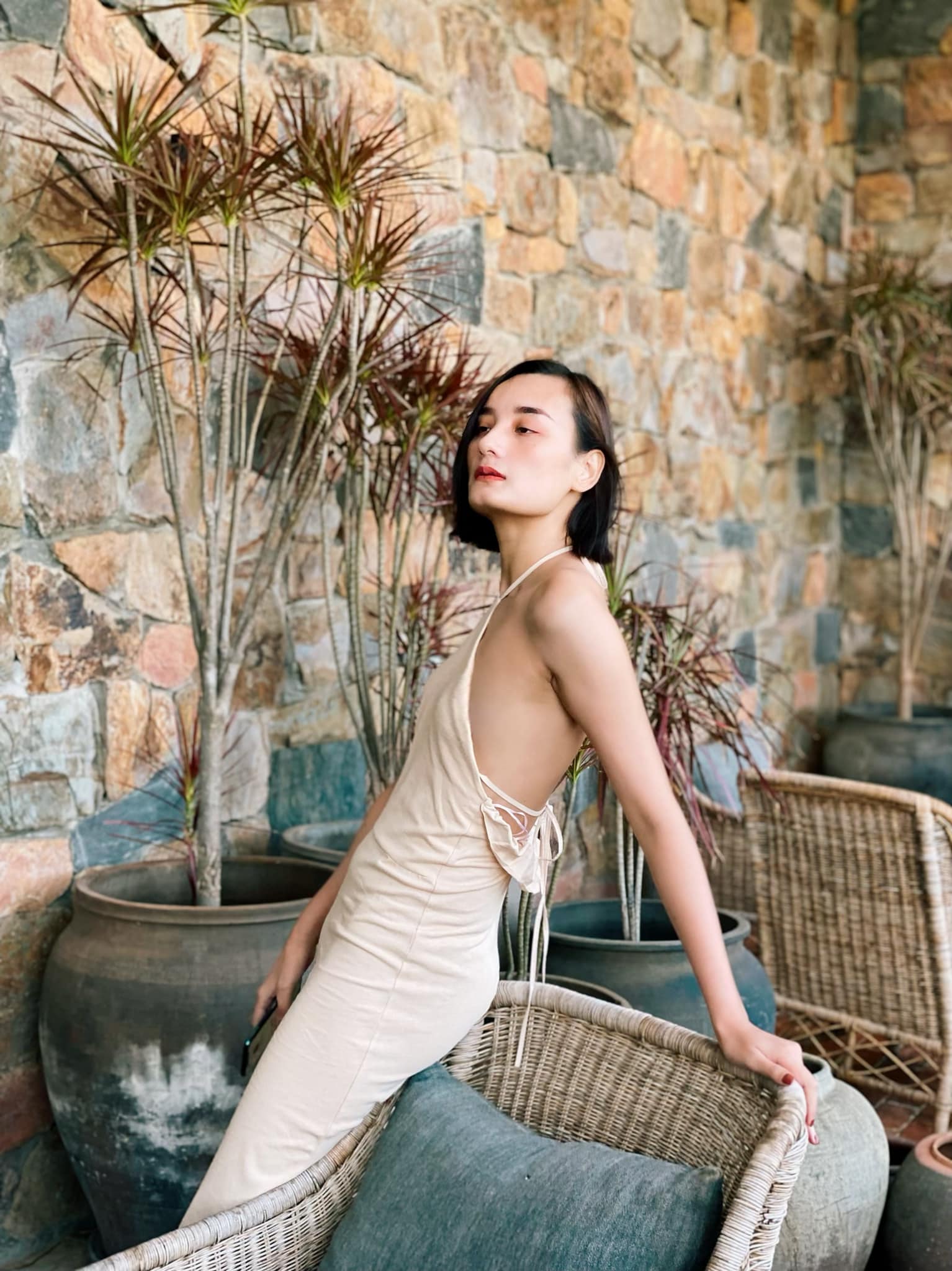 Người mẫu Lê Thuý lên tiếng khi bị chê lép: Tôi bỏ 200 triệu là có to, nhưng chồng tôi thích nhỏ xinh xinh Người mẫu Lê Thuý lên tiếng khi bị chê lép: Tôi bỏ 200 triệu là có to, nhưng chồng tôi thích nhỏ xinh xinh