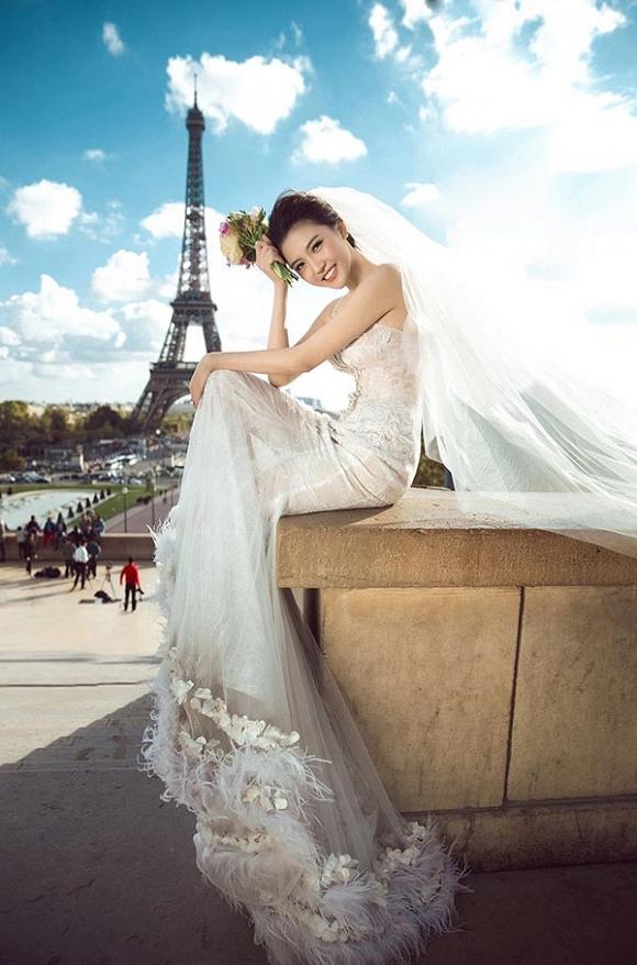 CĐM rần rần trước lời nguyền ảnh cưới tháp Eiffel khi nhiều cặp đôi đến chụp về đều ly hôn