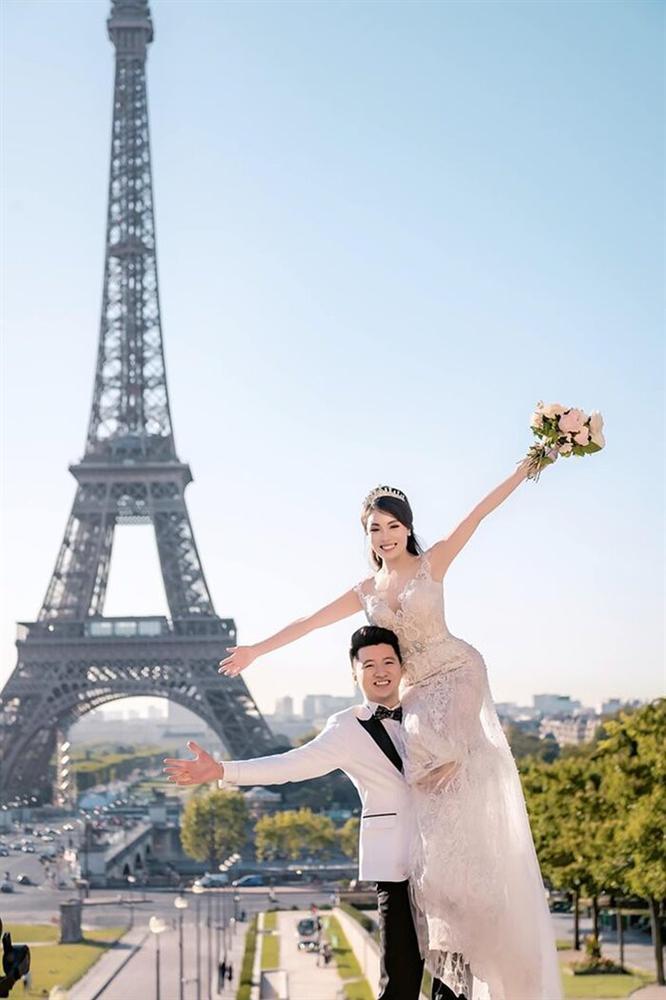 CĐM rần rần trước lời nguyền ảnh cưới tháp Eiffel khi nhiều cặp đôi đến chụp về đều ly hôn