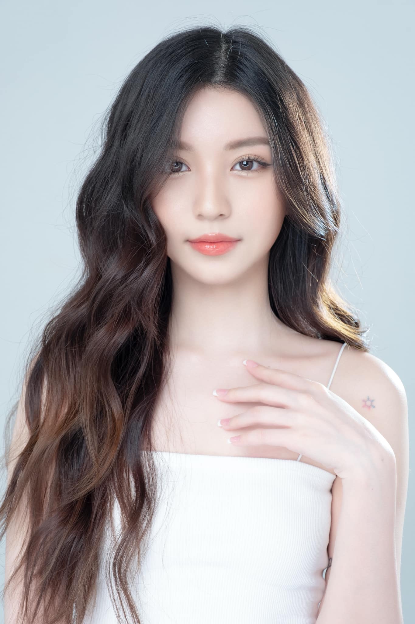 Nàng thơ của Jack sợ thử thách mặt mộc tại The Face VietNam 2022 Nhan sắc trong trẻo của hotgirl Bâu