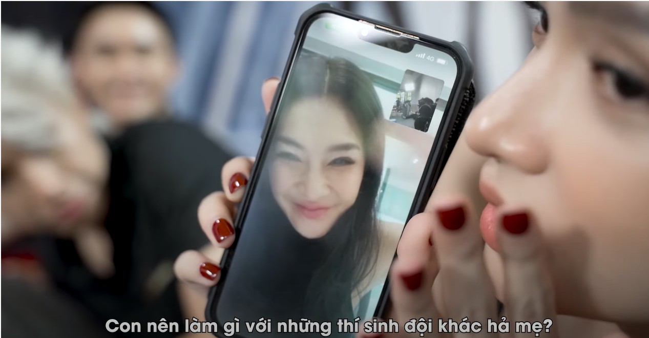 Hương Giang cầu cứu mẹ Lukkade sau khi gà cưng bị loại, lời khuyên từ chị đại Thái Lan gây tranh cãi Hương Giang 'cầu cứu' mẹ Lukkade sau khi 'gà cưng' bị loại, lời khuyên từ 'chị đại Thái Lan' gây tranh cãi - ảnh 1